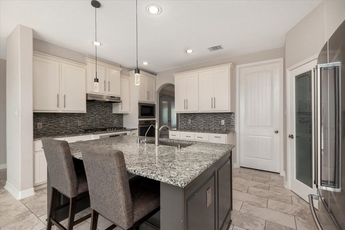 32019 Casa Linda Drive, Hockley, TX 77447 32019 Casa Linda Drive, Hockley, TX 77447