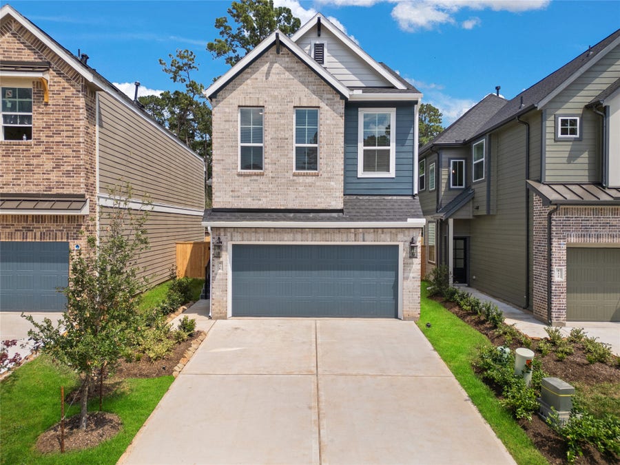 Property photo for 520 Red Cascade Trail, Willis, TX