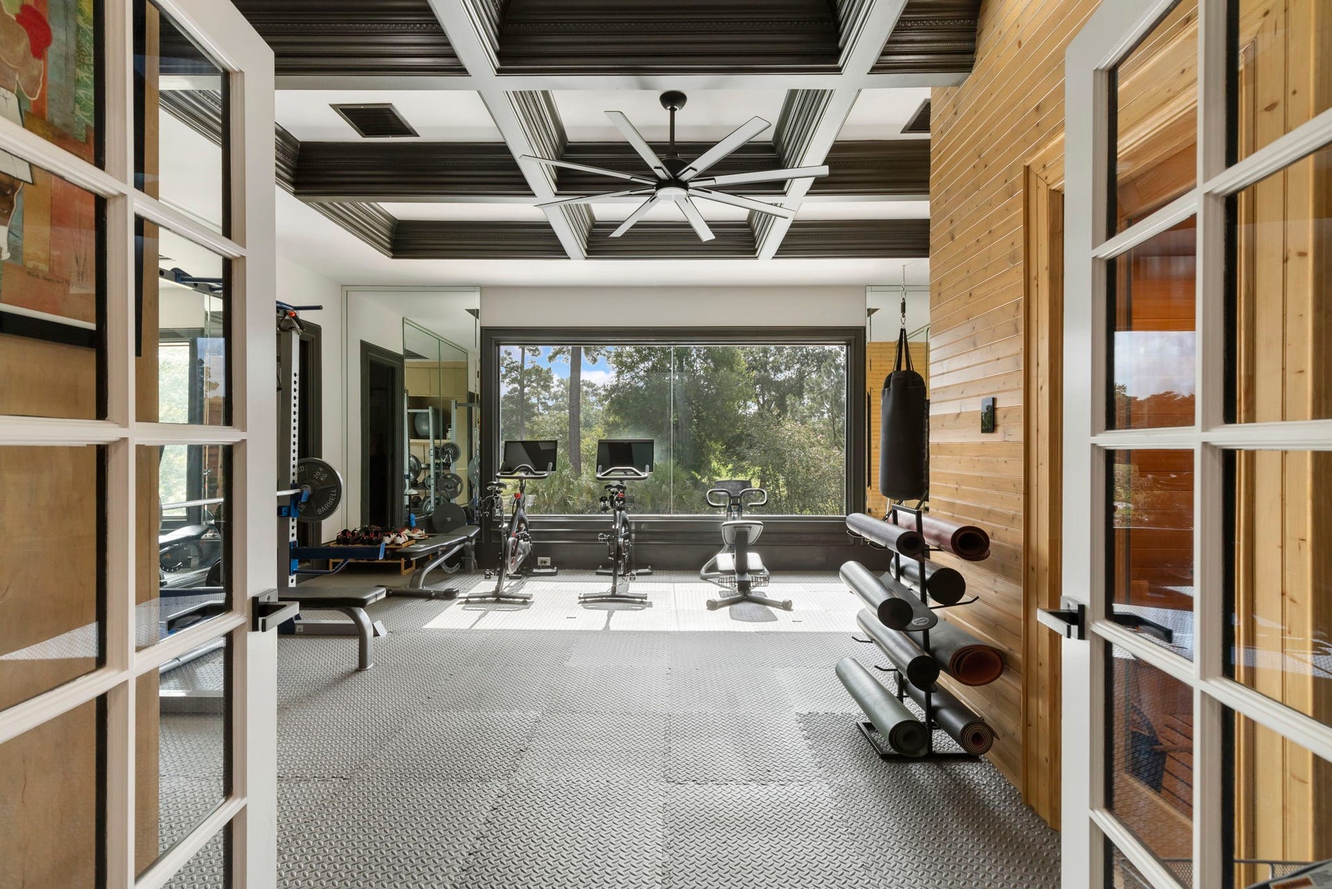 Wow-factor wellness room!