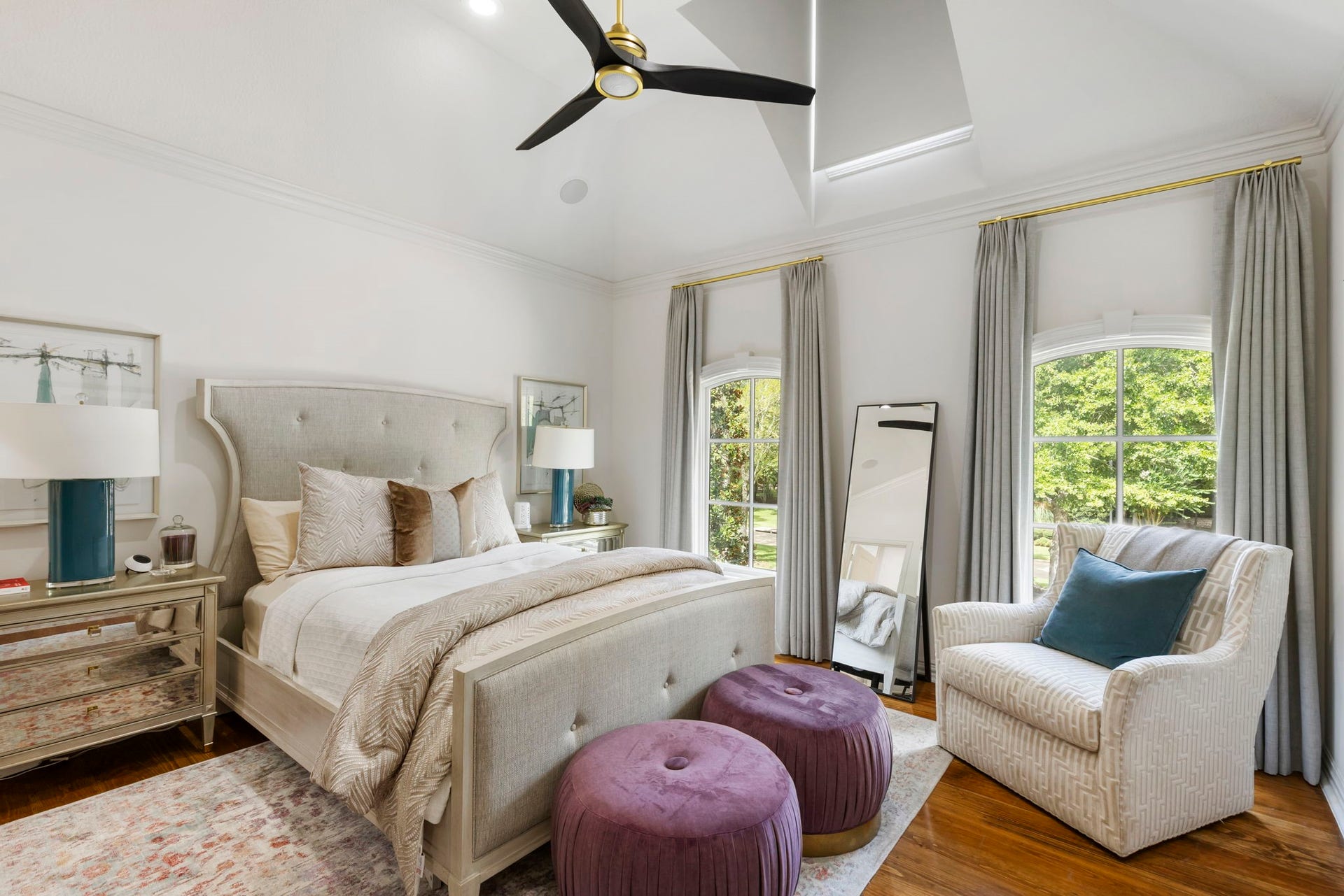 High ceilings, wood floors and natural lights create inviting spaces for all.
