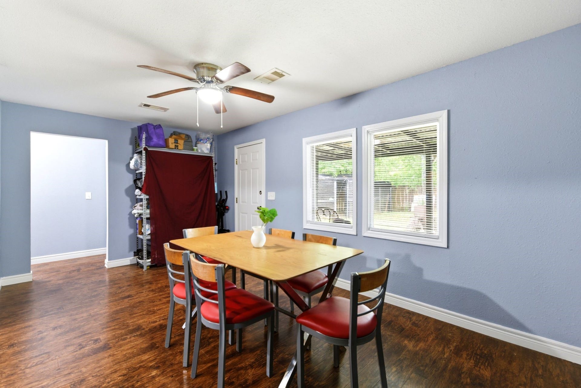 3910 DICKINSON Avenue, Dickinson, TX 77539 3910 DICKINSON Avenue, Dickinson, TX 77539