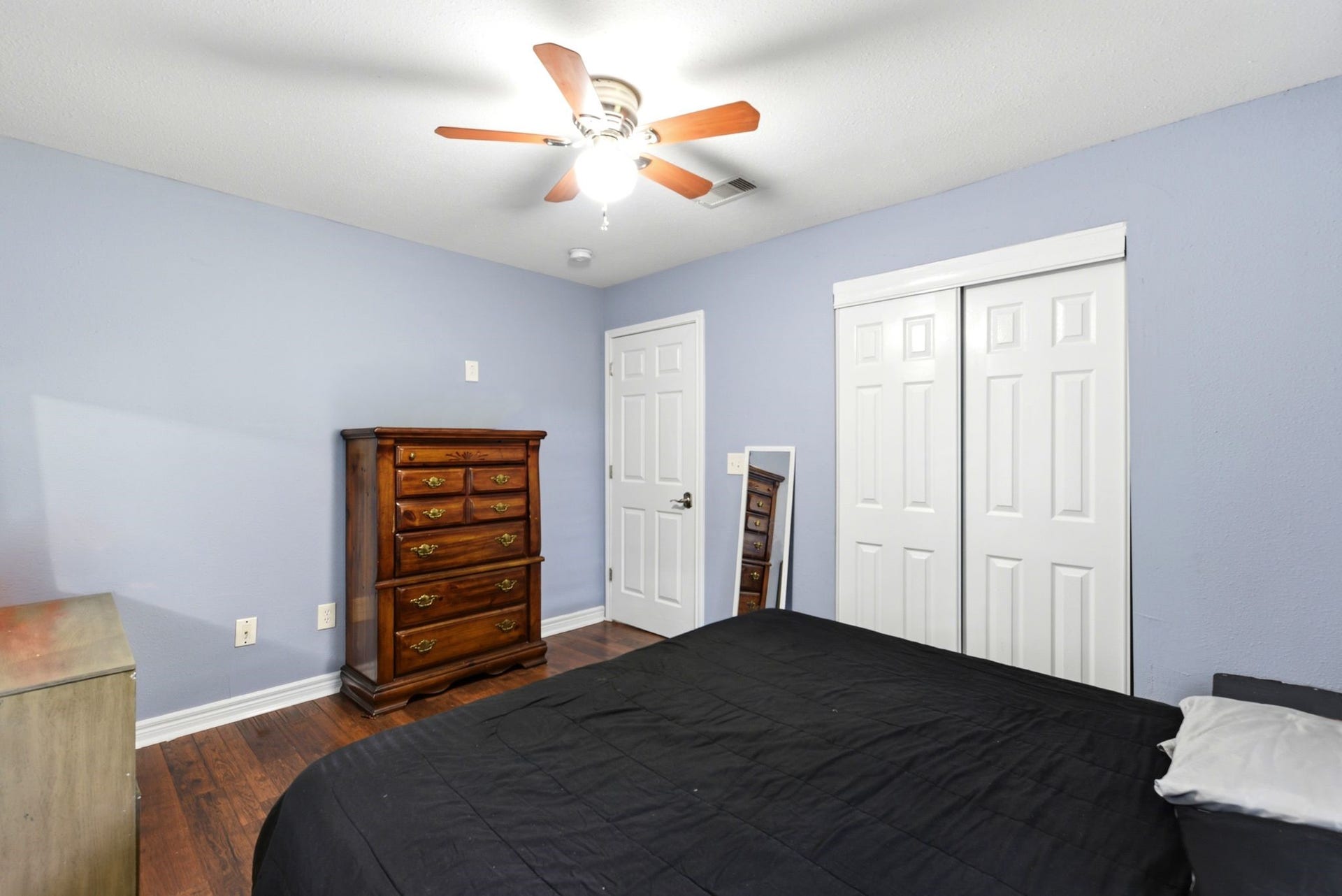 3910 DICKINSON Avenue, Dickinson, TX 77539 3910 DICKINSON Avenue, Dickinson, TX 77539