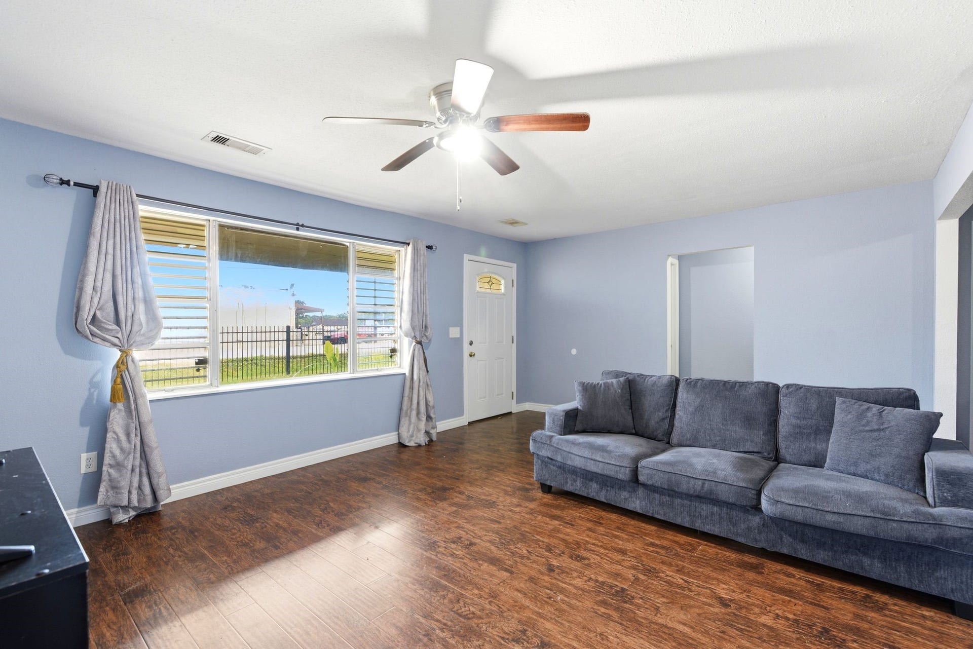 3910 DICKINSON Avenue, Dickinson, TX 77539 3910 DICKINSON Avenue, Dickinson, TX 77539