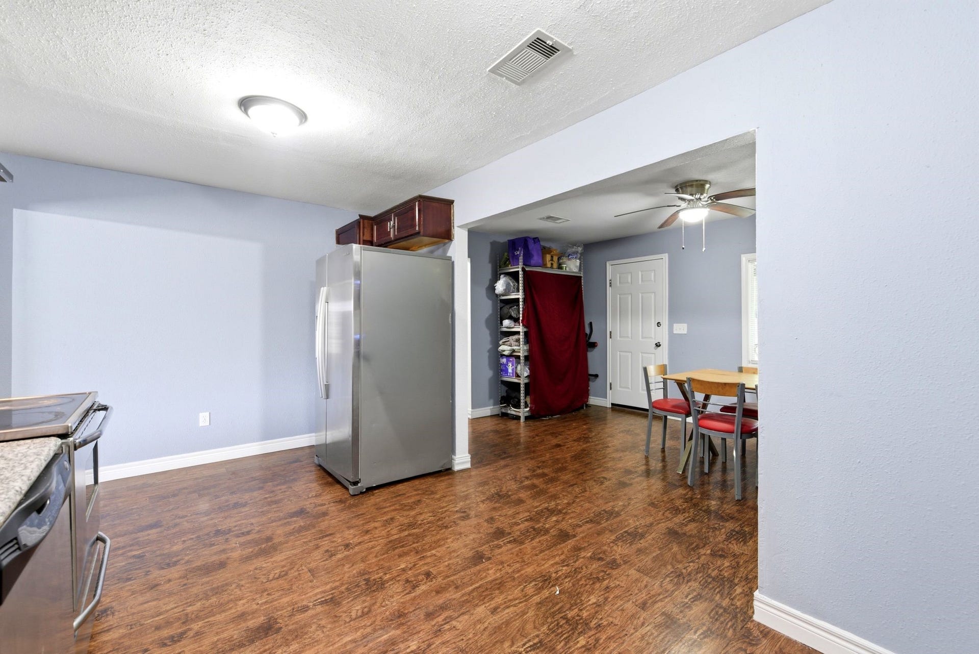 3910 DICKINSON Avenue, Dickinson, TX 77539 3910 DICKINSON Avenue, Dickinson, TX 77539