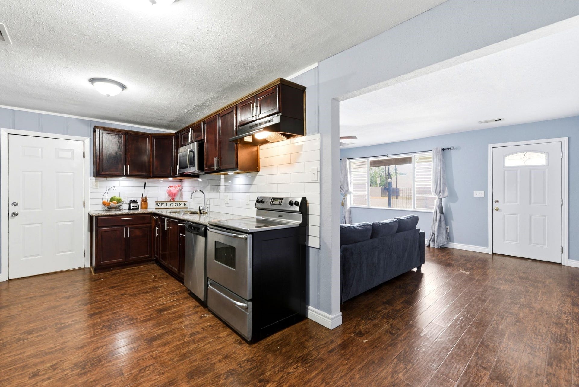 3910 DICKINSON Avenue, Dickinson, TX 77539 3910 DICKINSON Avenue, Dickinson, TX 77539