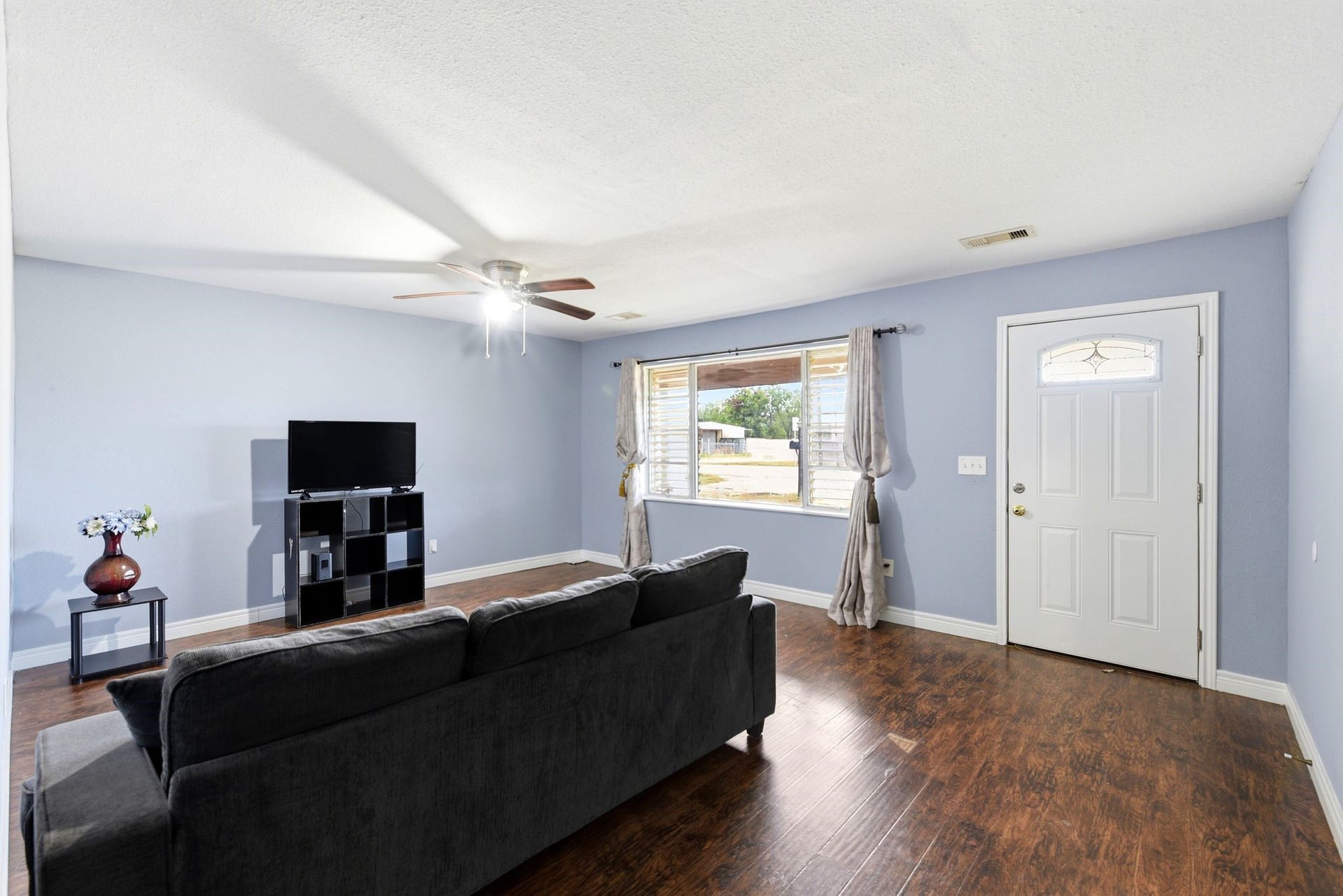 3910 DICKINSON Avenue, Dickinson, TX 77539 3910 DICKINSON Avenue, Dickinson, TX 77539