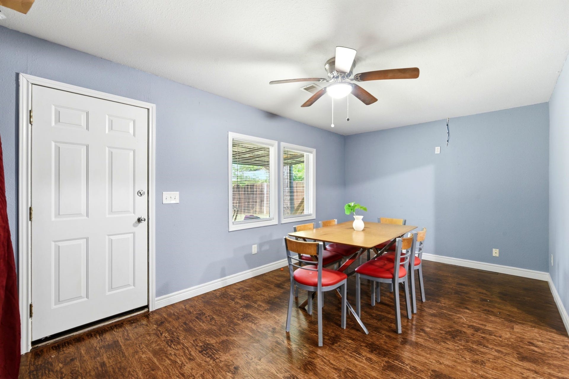 3910 DICKINSON Avenue, Dickinson, TX 77539 3910 DICKINSON Avenue, Dickinson, TX 77539