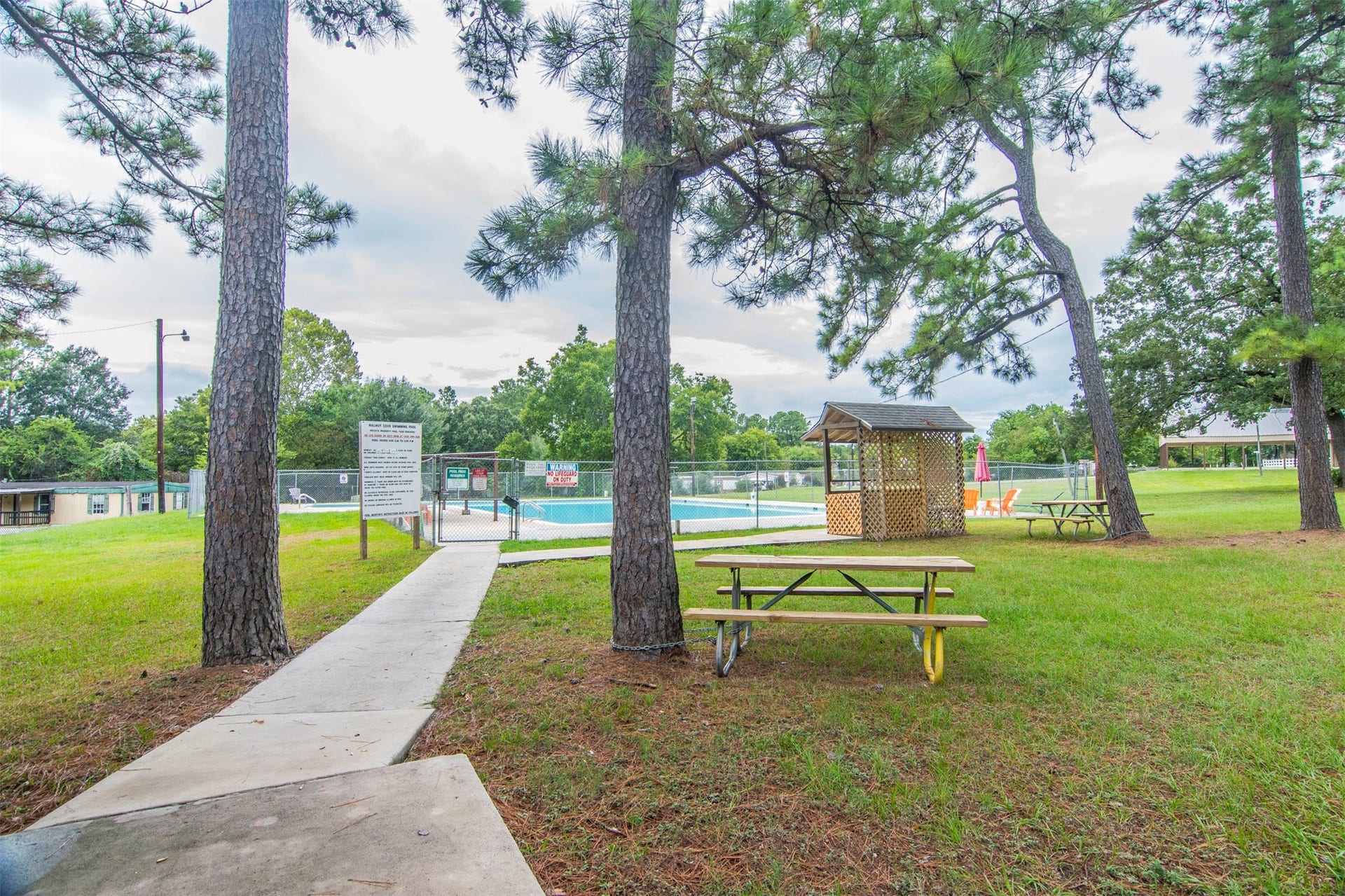 9760 Black Gum, Willis, TX 77318 9760 Black Gum, Willis, TX 77318