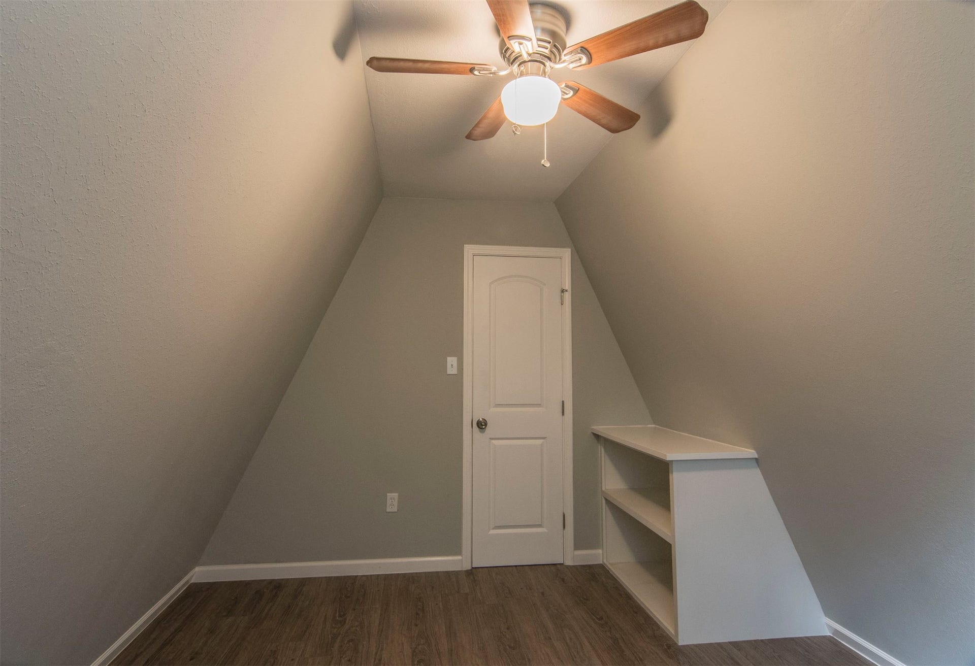 9760 Black Gum, Willis, TX 77318 9760 Black Gum, Willis, TX 77318