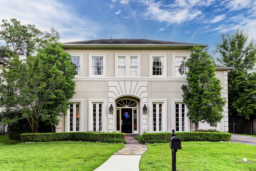 Property photo for 11328 Surrey Oaks Lane, Piney Point Village, TX