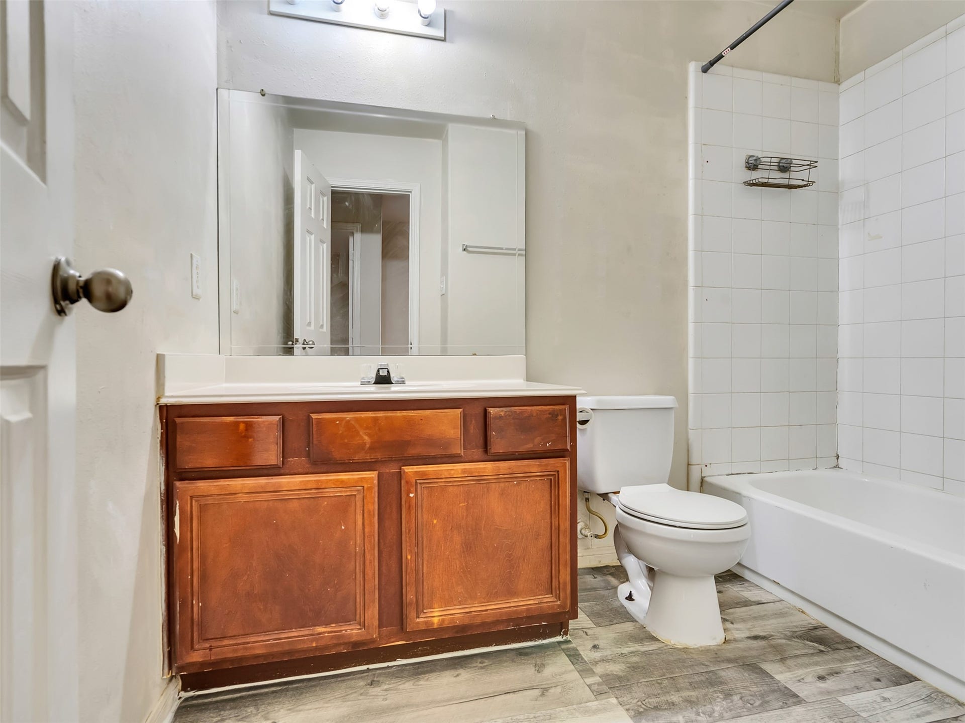 3710 Windmill Village Drive, Houston, TX 77082 3710 Windmill Village Drive, Houston, TX 77082