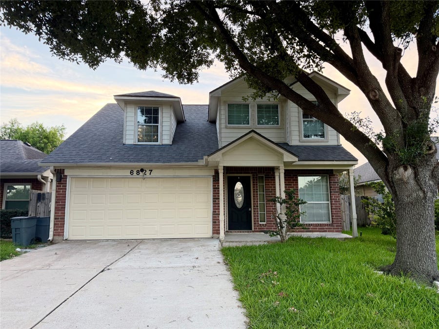Property photo for 6827 Autumn Thistle Drive, Katy, TX