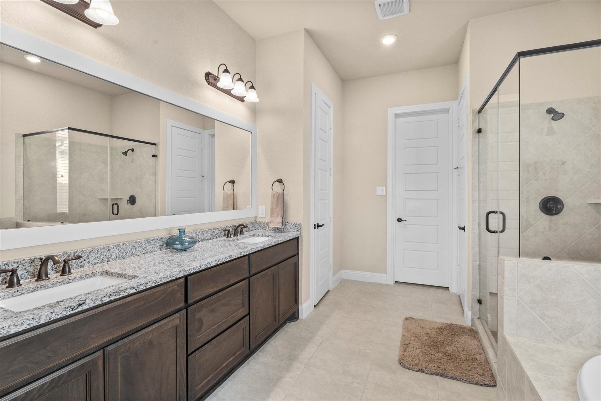 4906 Tres Lagos Drive, Spring, TX 77389 4906 Tres Lagos Drive, Spring, TX 77389