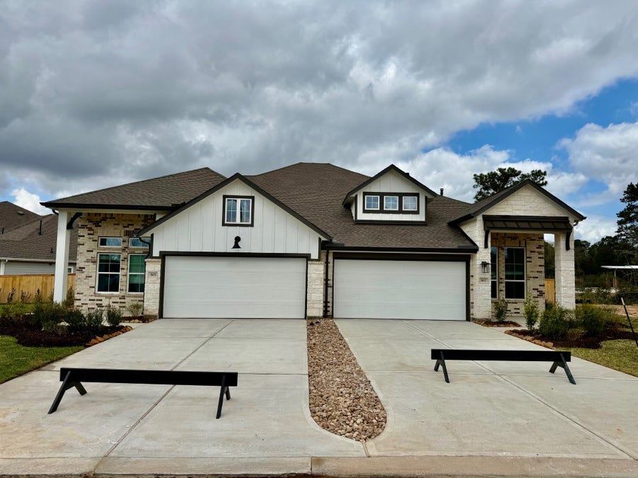 Property photo for 416 East Coralburst Loop, Montgomery, TX