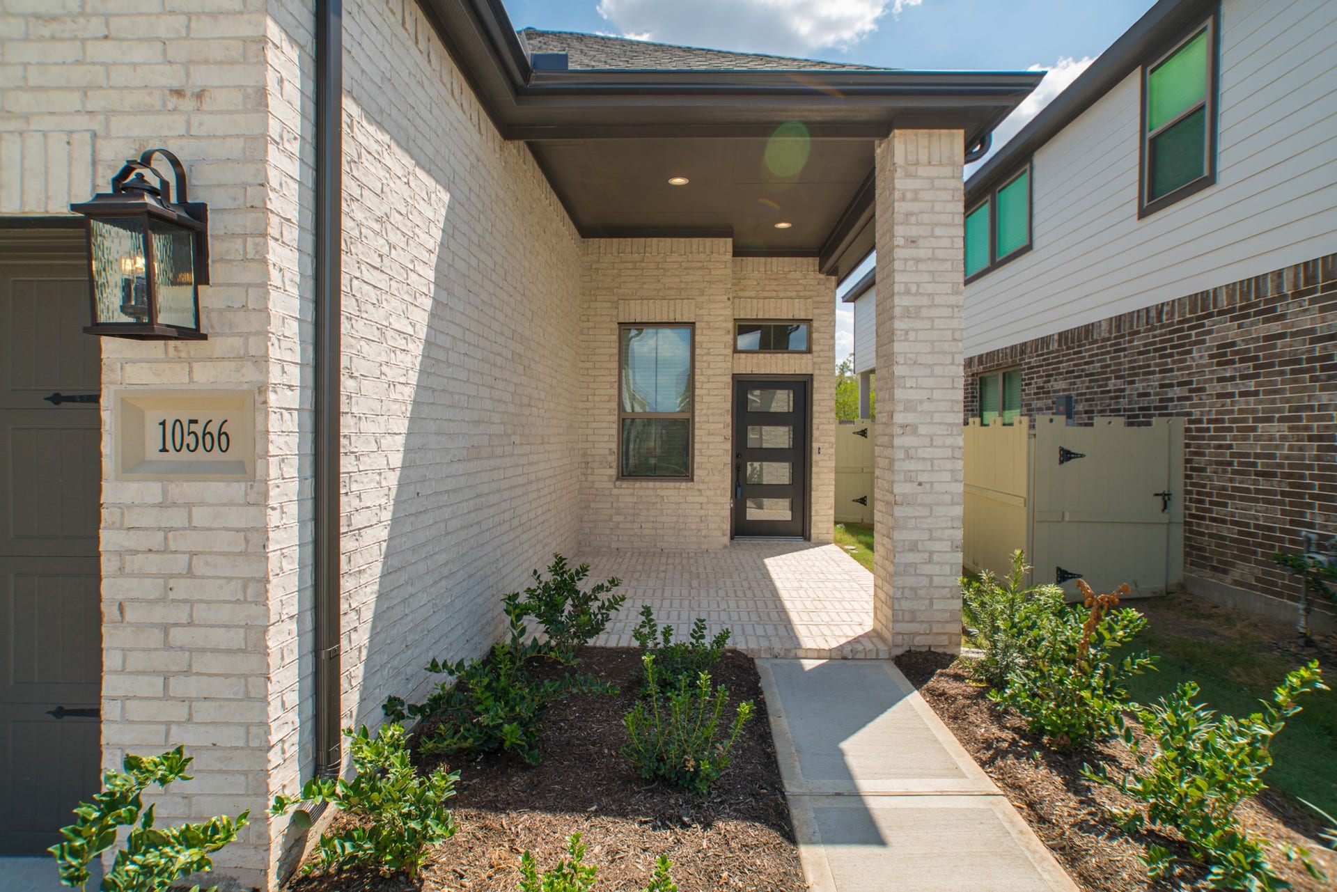 10566 Wild Chives, Conroe, TX 77385 10566 Wild Chives, Conroe, TX 77385