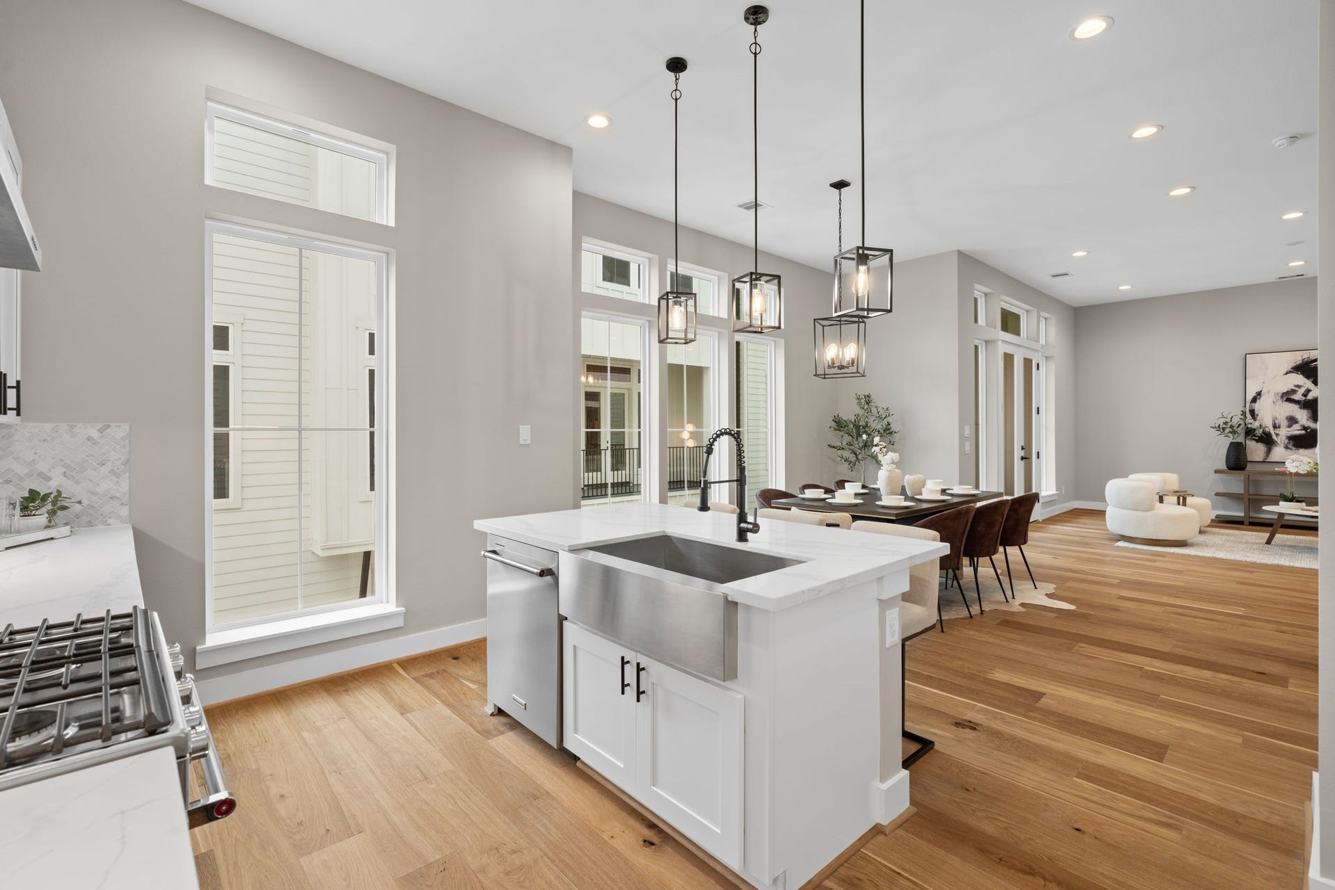 1175 W 19th Street, Houston, TX 77008 1175 W 19th Street, Houston, TX 77008