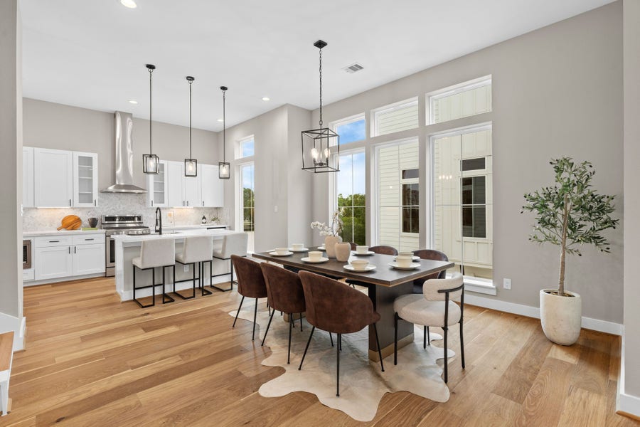 Property photo for 1175 W 19th Street, Houston, TX