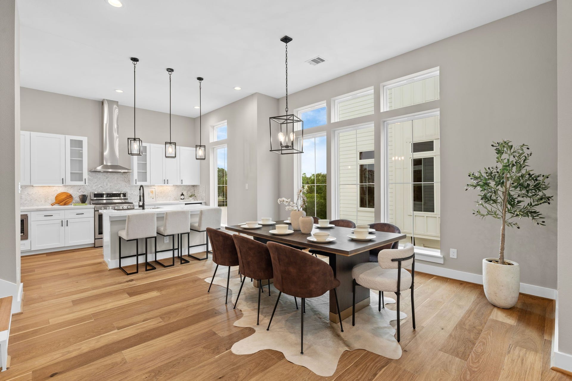 1175 W 19th Street, Houston, TX 77008 1175 W 19th Street, Houston, TX 77008