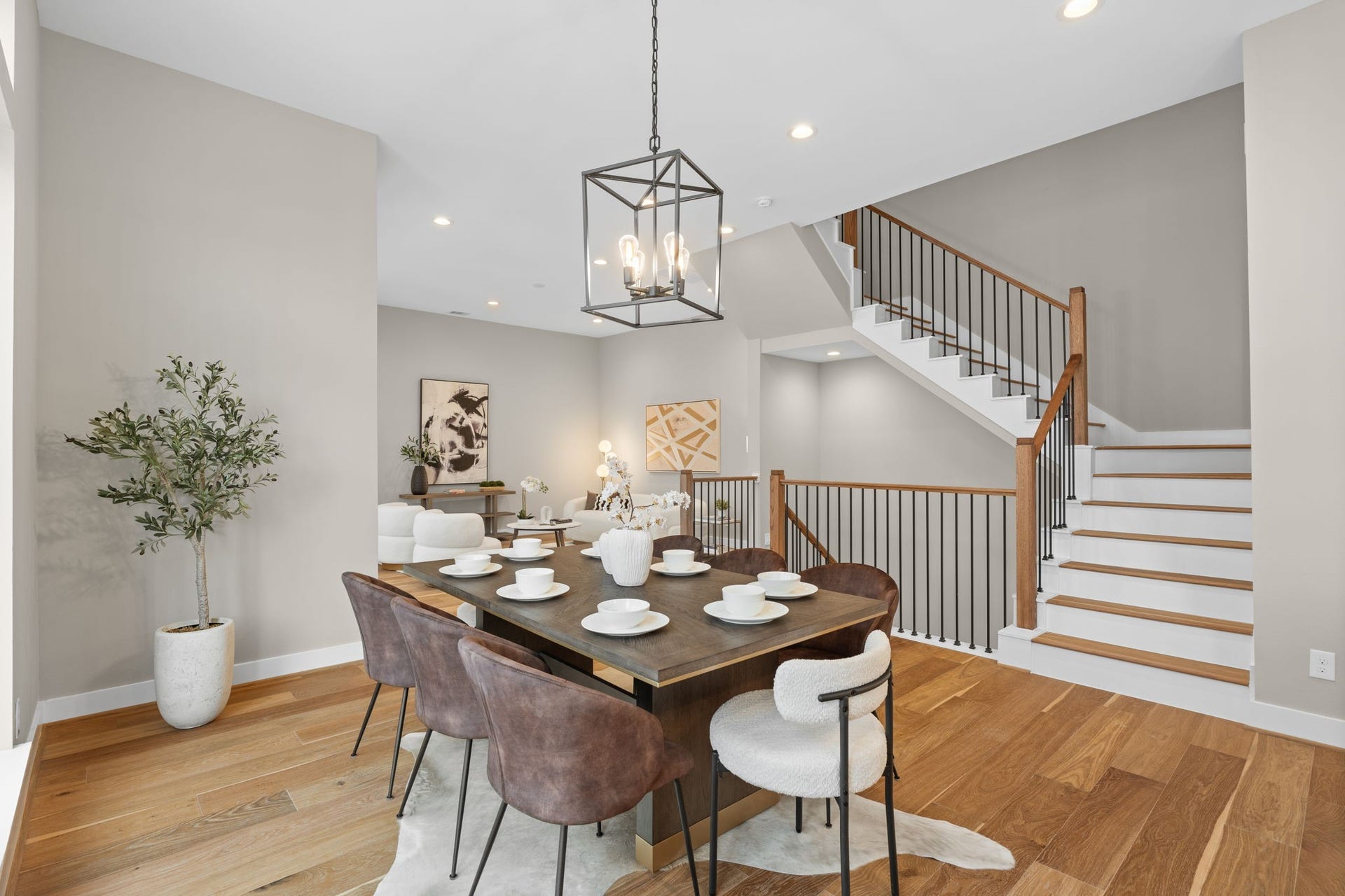 1175 W 19th Street, Houston, TX 77008 Designated dining area with inviting open floor plan to living area