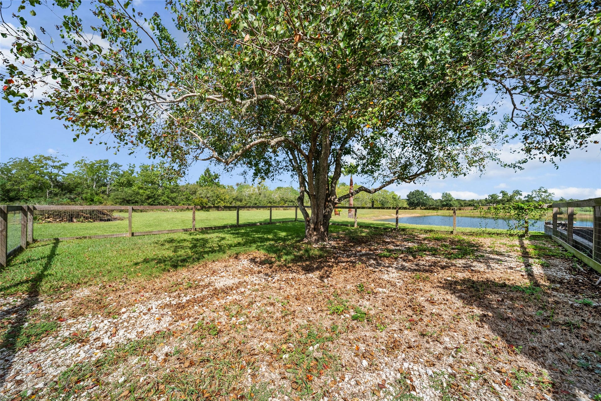 6510 Wig Street, San Leon, TX 77539 6510 Wig Street, San Leon, TX 77539