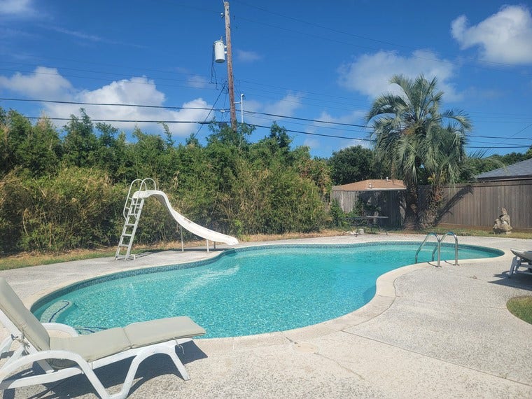 2626 Beluche Drive, Galveston, TX 77551 2626 Beluche Drive, Galveston, TX 77551