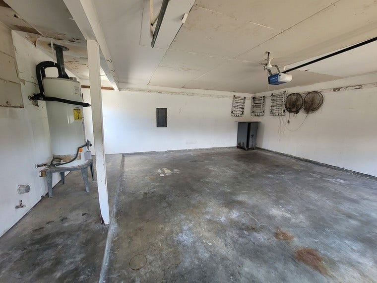 2626 Beluche Drive, Galveston, TX 77551 2626 Beluche Drive, Galveston, TX 77551