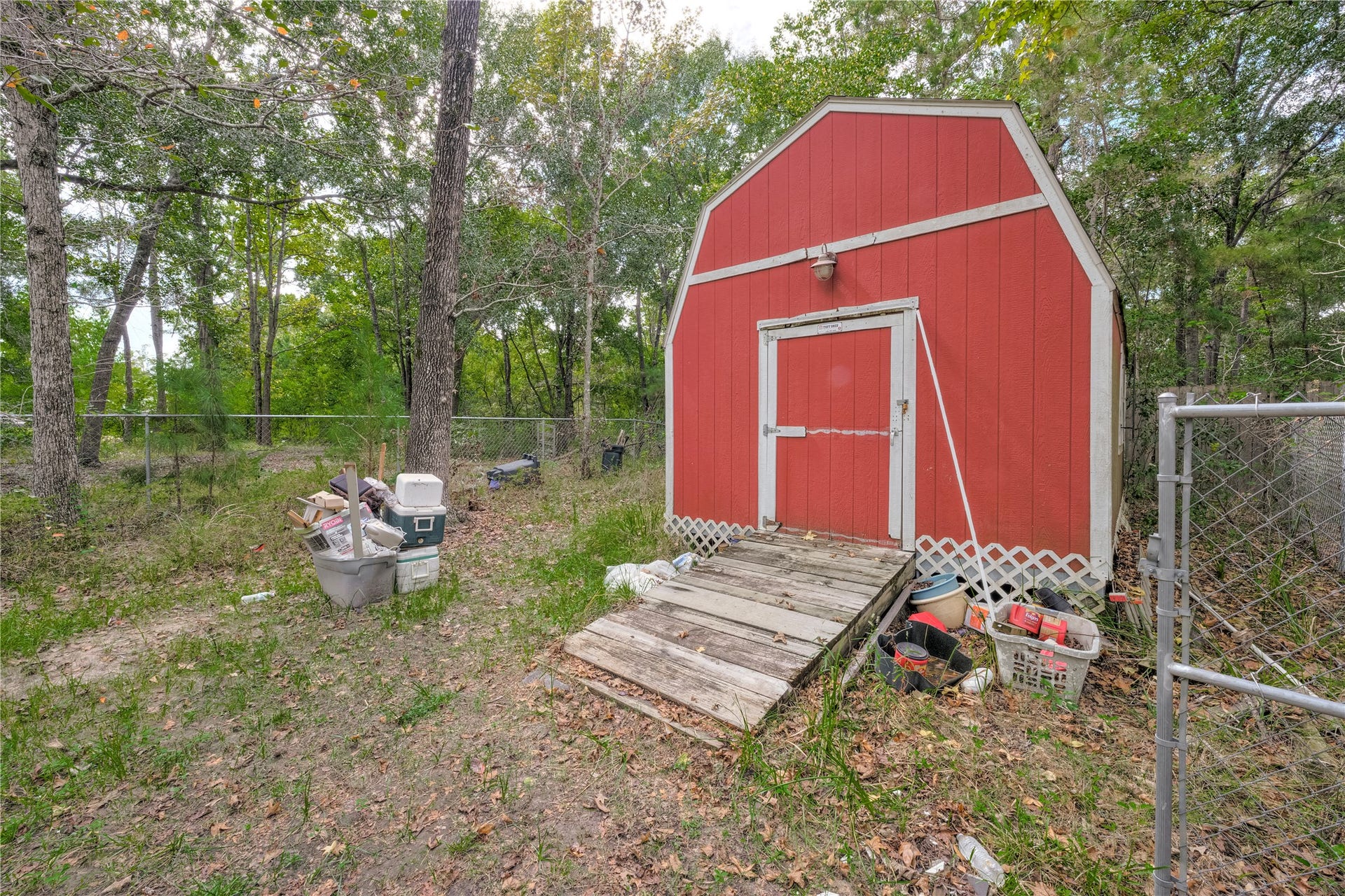 Storage shed