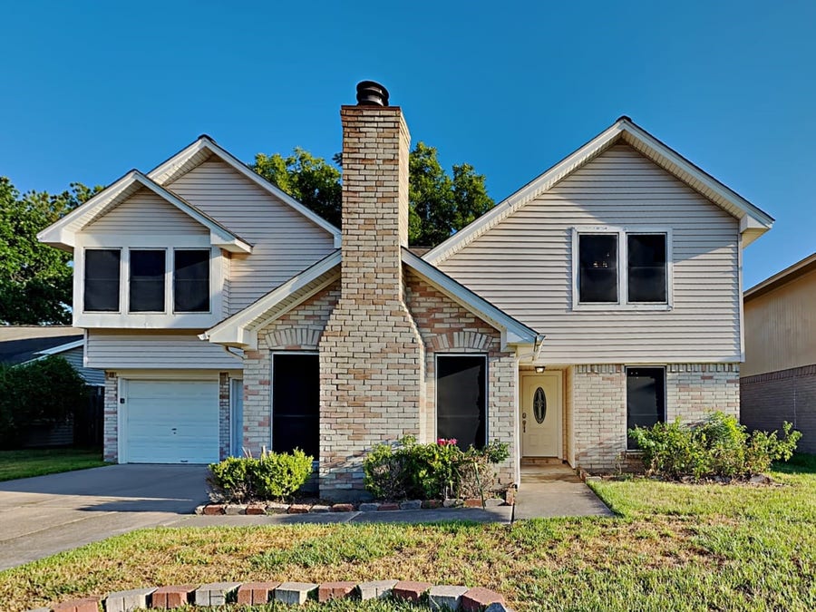Property photo for 10514 Wayward Wind Lane, Houston, TX