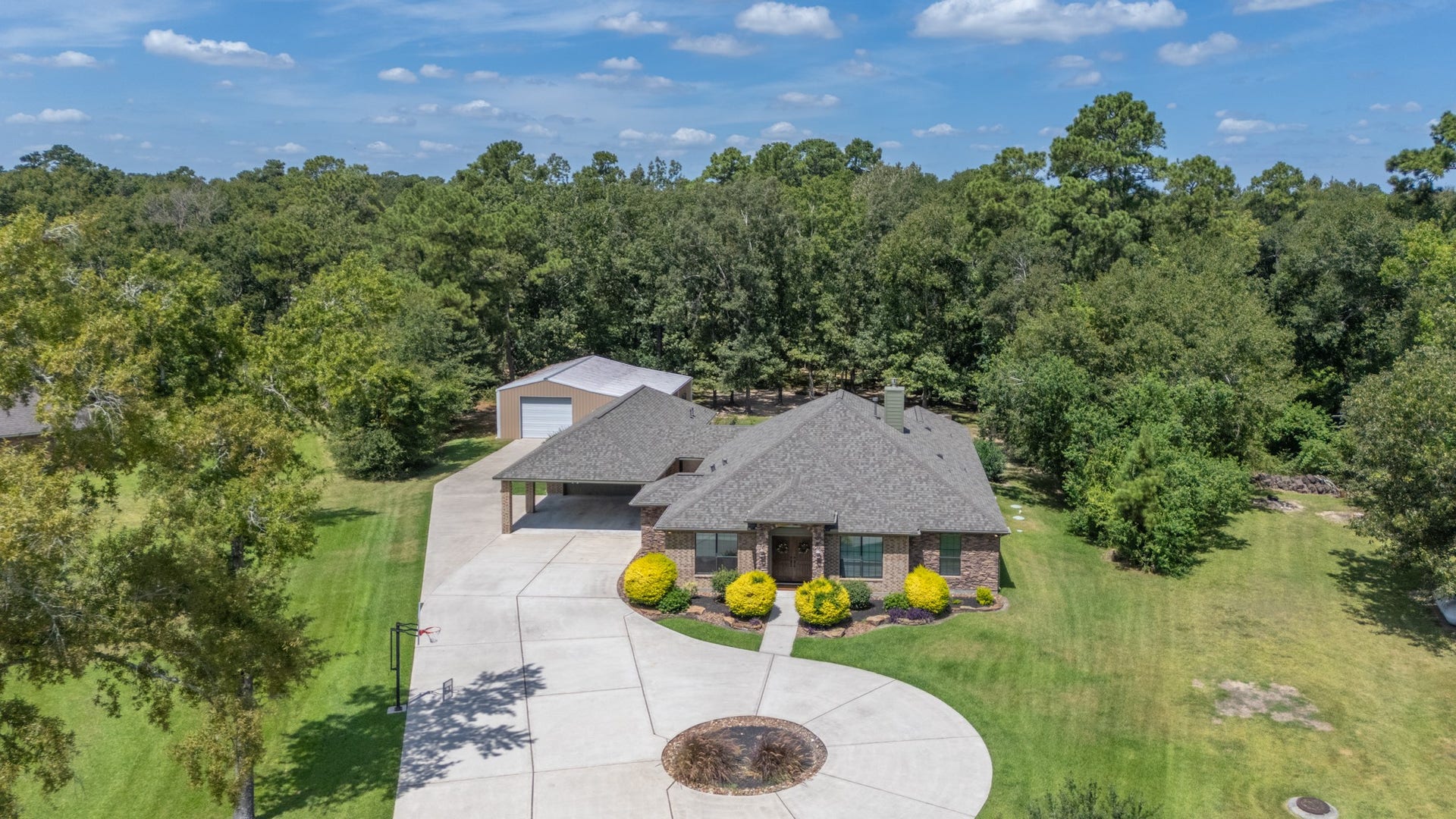 27807 Live Oak View Court, Huffman, TX 77336 27807 Live Oak View Court, Huffman, TX 77336