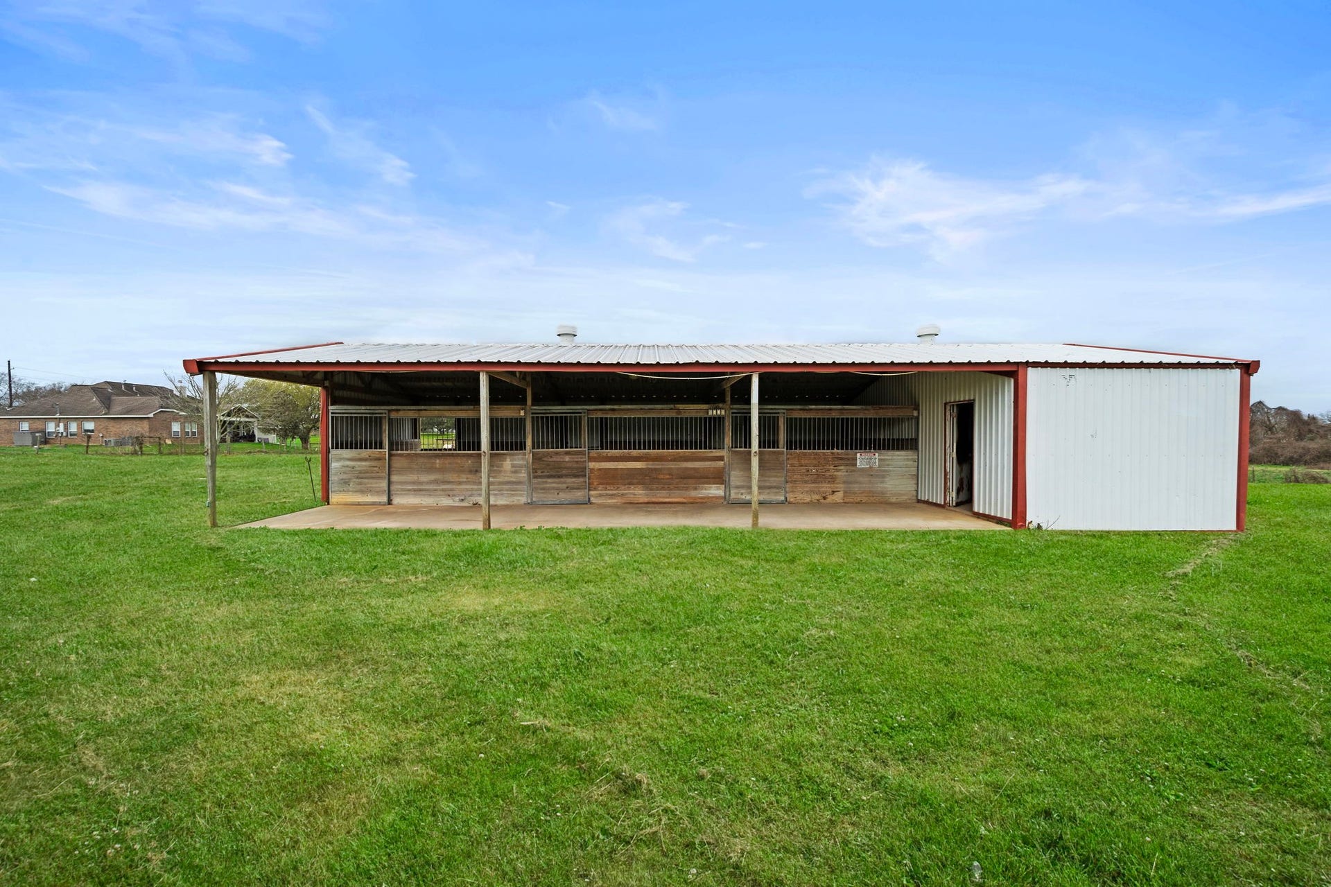 Barn