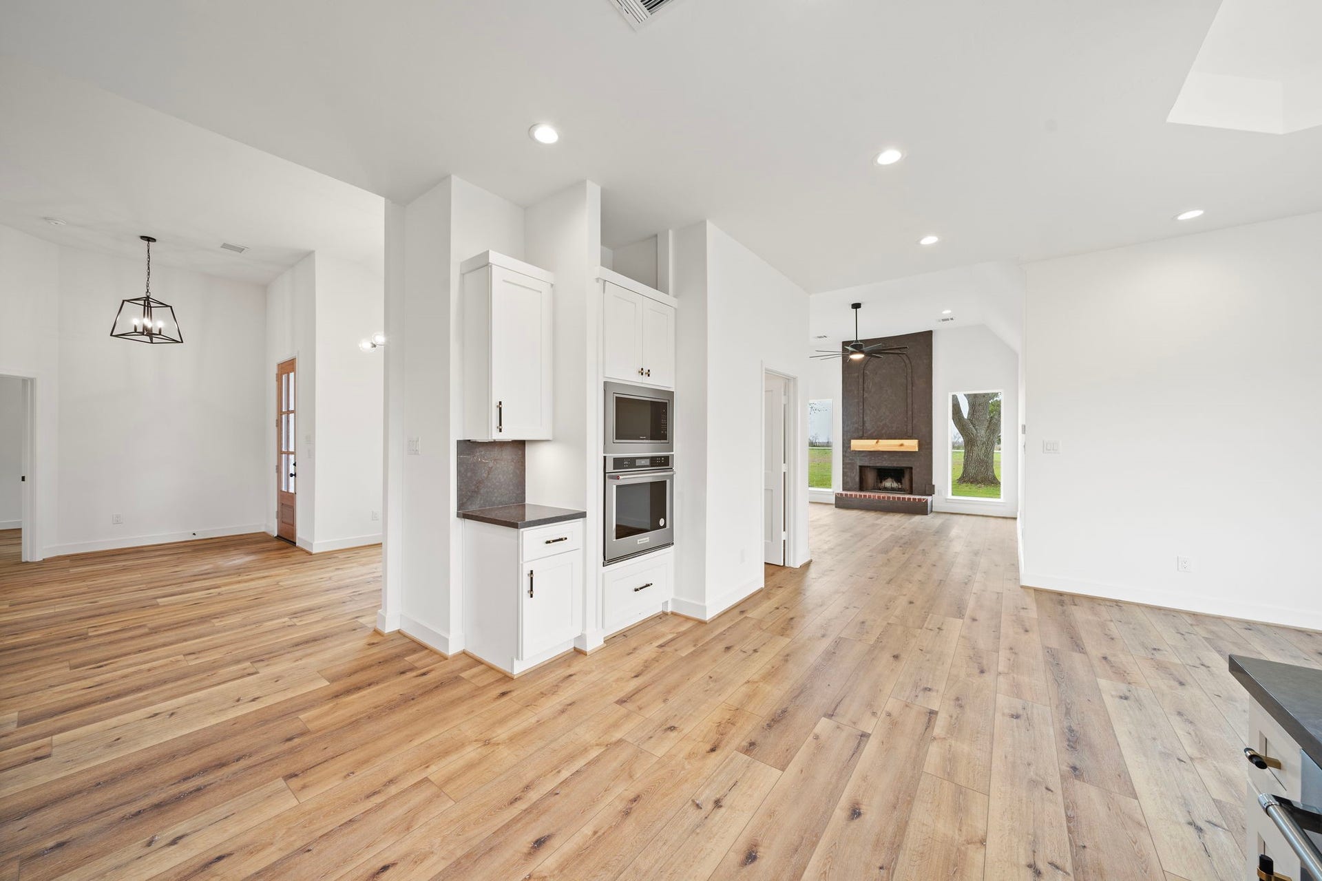 Open concept design great for entertaining!