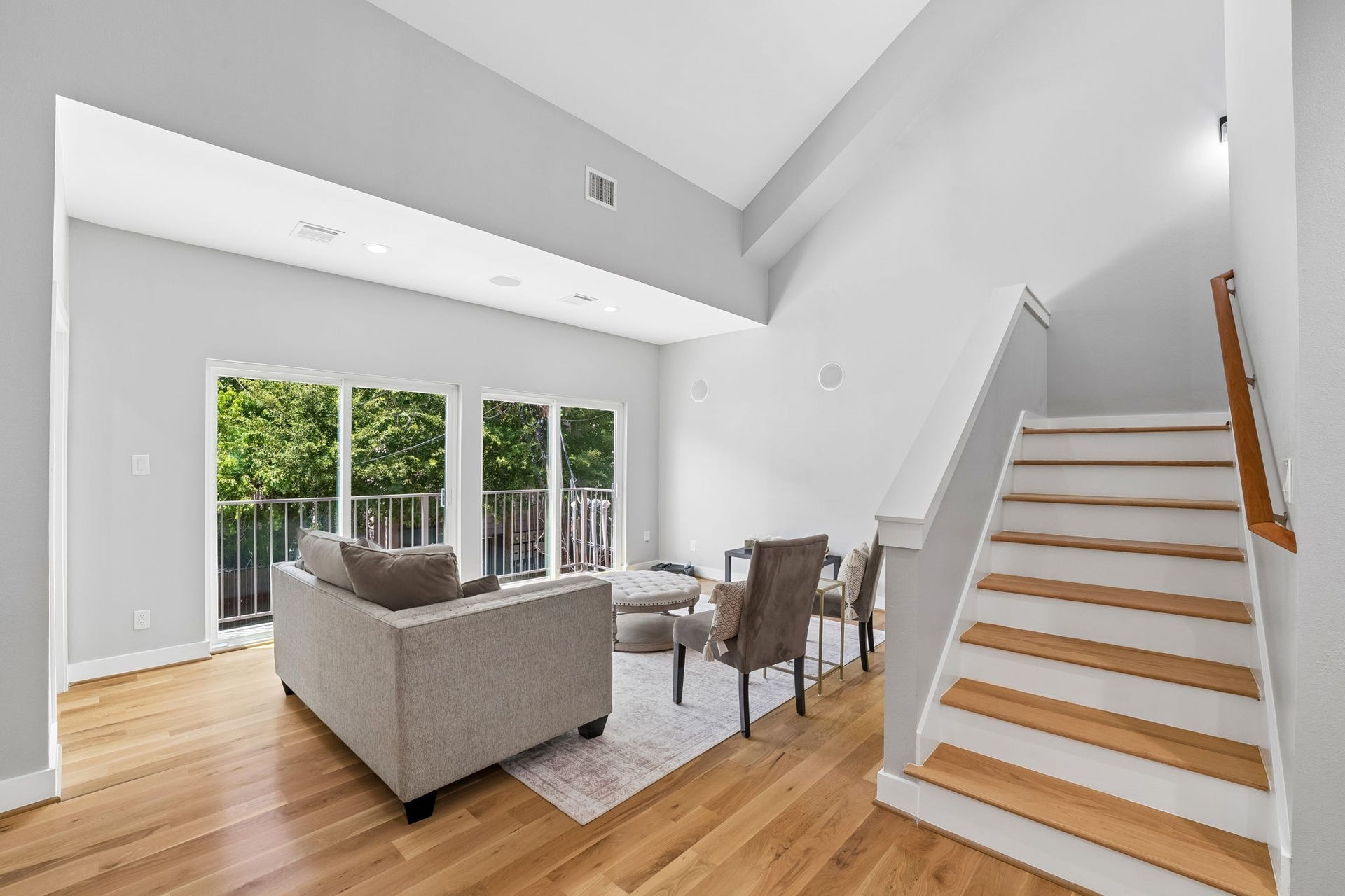 1614 Bonner Street, Houston, TX 77007 1614 Bonner Street, Houston, TX 77007