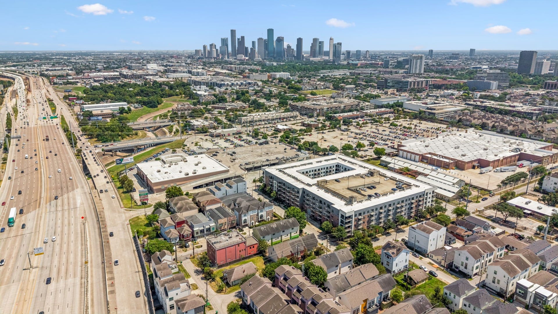 1614 Bonner Street, Houston, TX 77007 1614 Bonner Street, Houston, TX 77007