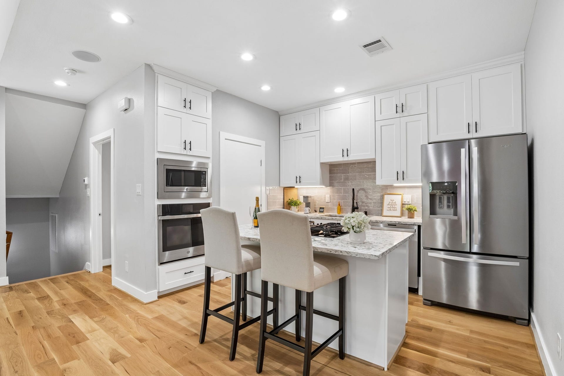 1614 Bonner Street, Houston, TX 77007 1614 Bonner Street, Houston, TX 77007