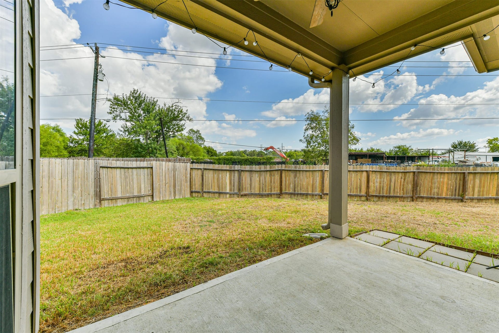 5116 Itiel Street, Houston, TX 77048 5116 Itiel Street, Houston, TX 77048