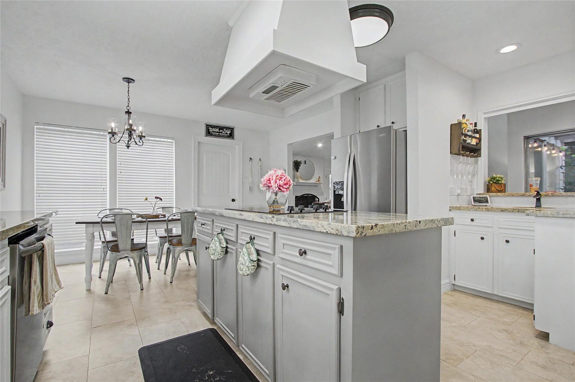 12007 Nova Drive, Houston, TX 77077 12007 Nova Drive, Houston, TX 77077