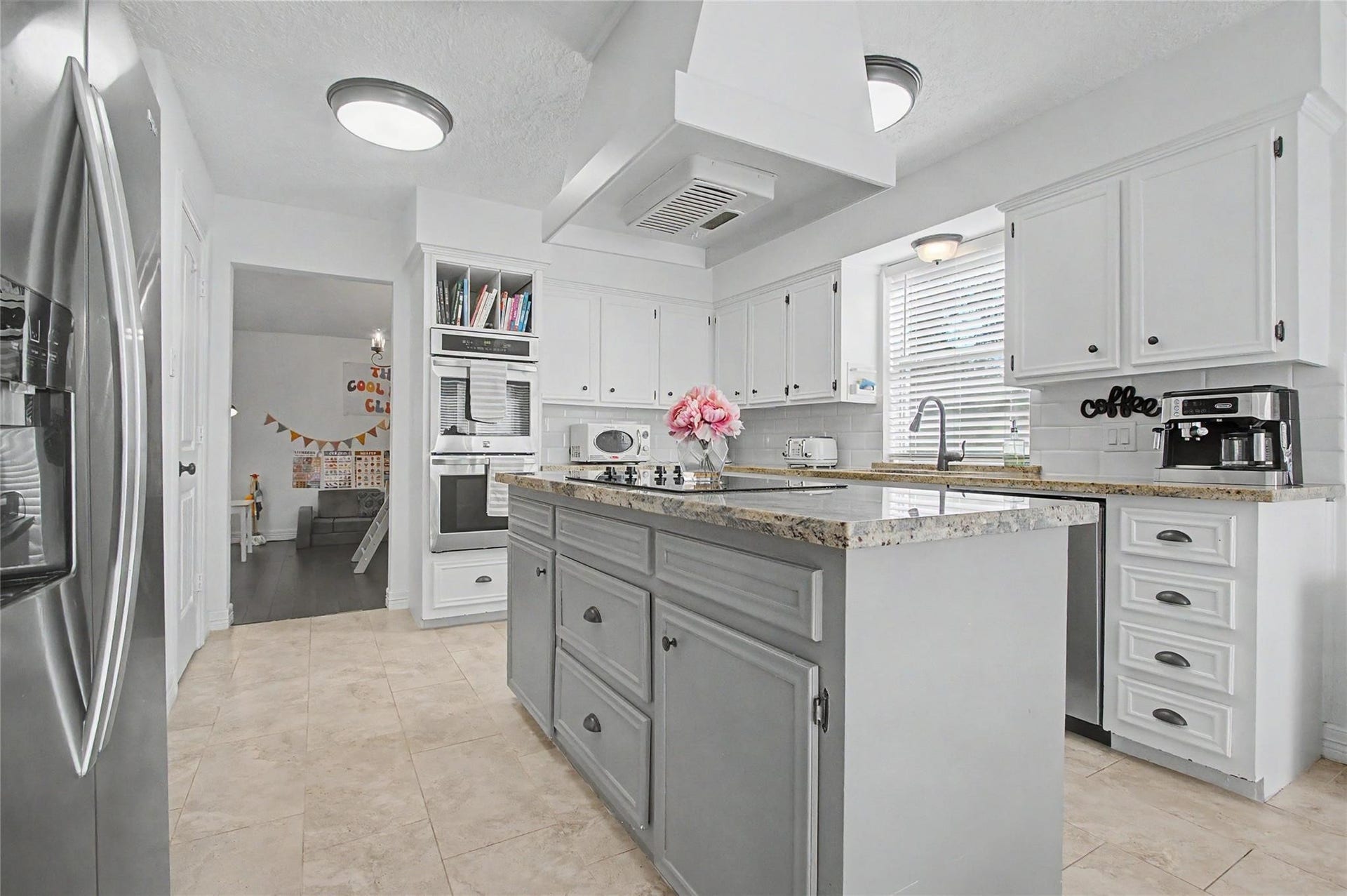 12007 Nova Drive, Houston, TX 77077 12007 Nova Drive, Houston, TX 77077