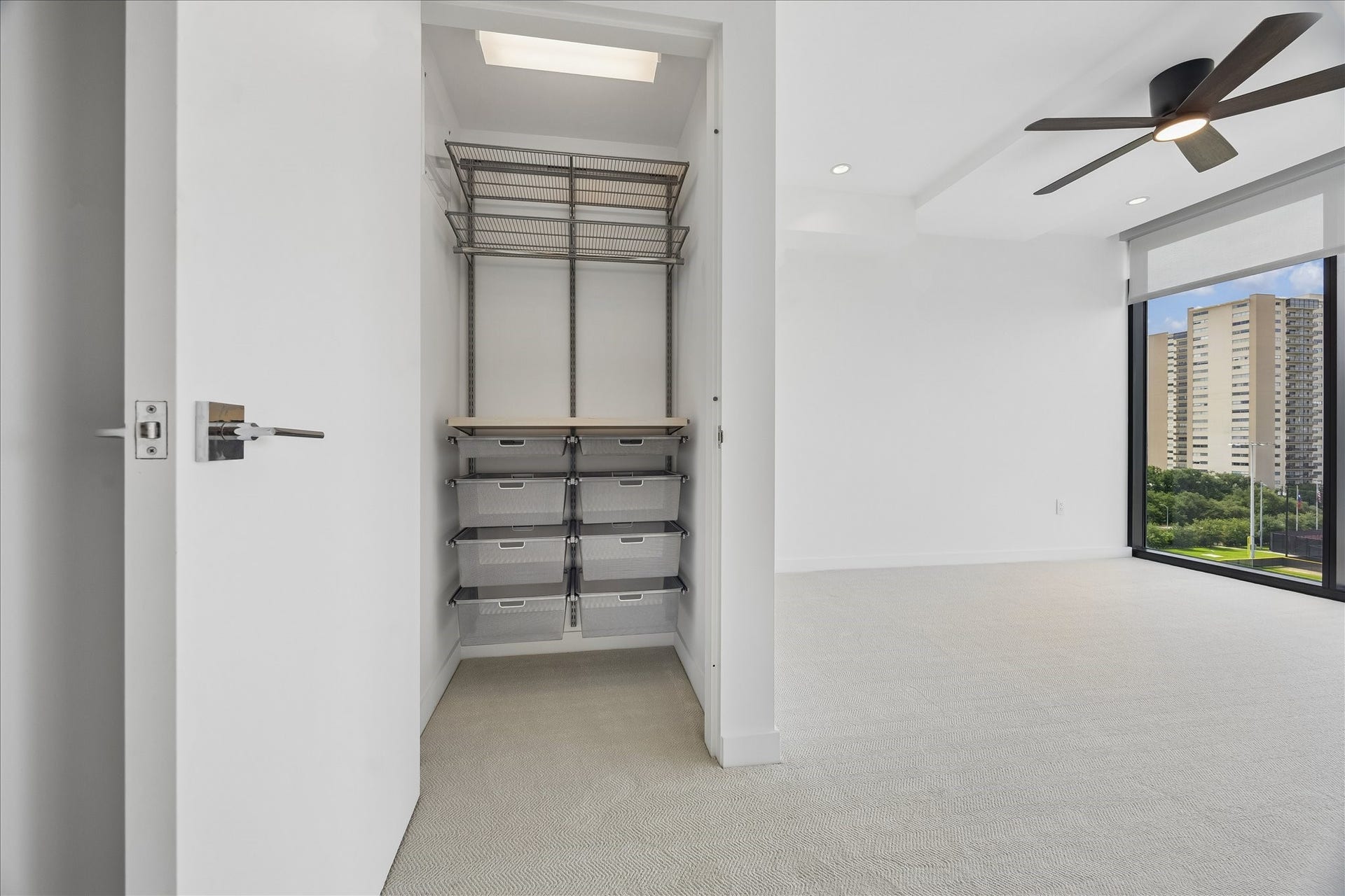 3433 Westheimer Road, #702, Houston, TX 77027 Customizable Elfa organization systems tailored to your lifestyle and storage needs.