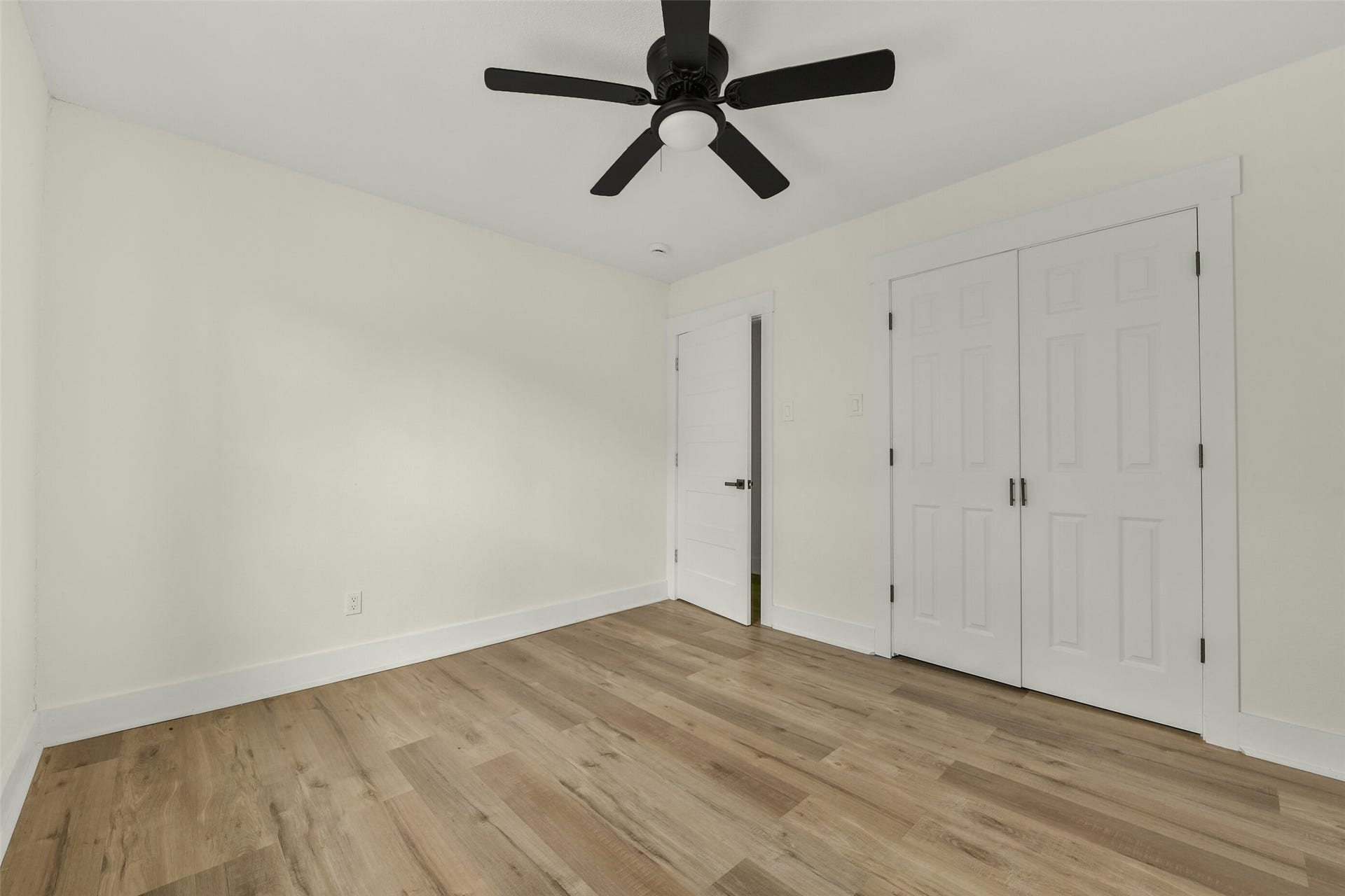 2216 New Jersey Street, Baytown, TX 77520 2216 New Jersey Street, Baytown, TX 77520