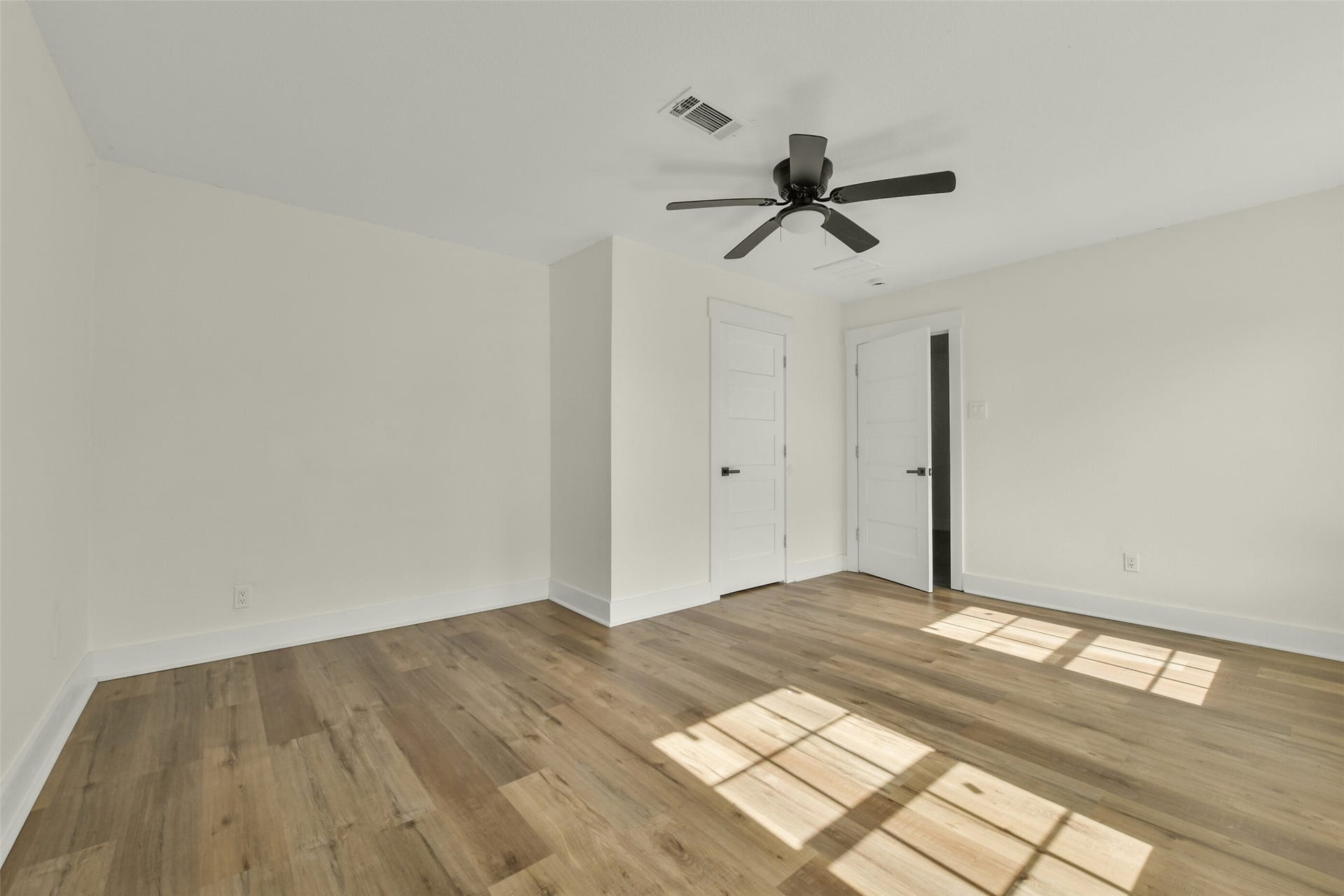 2216 New Jersey Street, Baytown, TX 77520 2216 New Jersey Street, Baytown, TX 77520