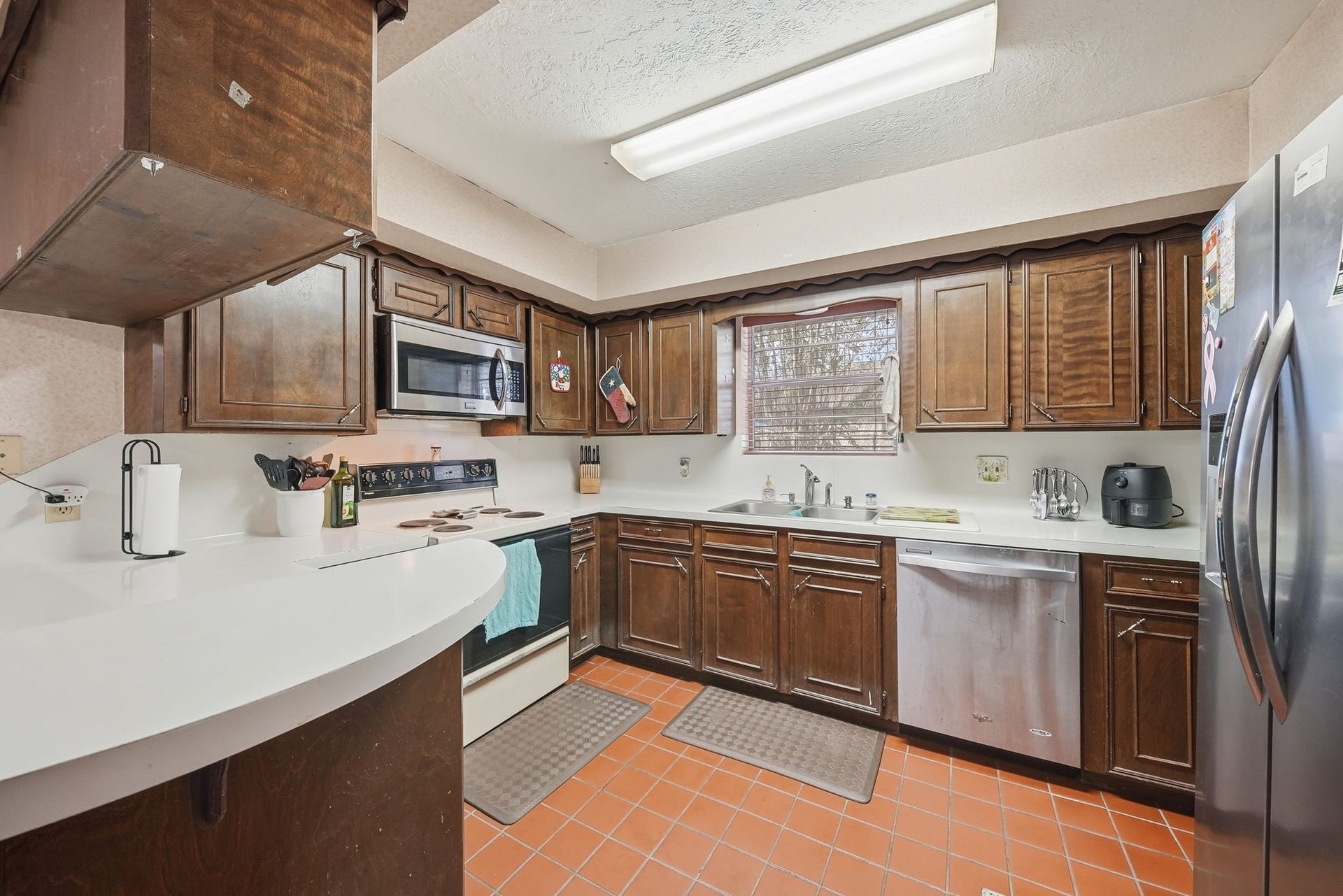 1014 McDugald Road, Humble, TX 77338 1014 McDugald Road, Humble, TX 77338