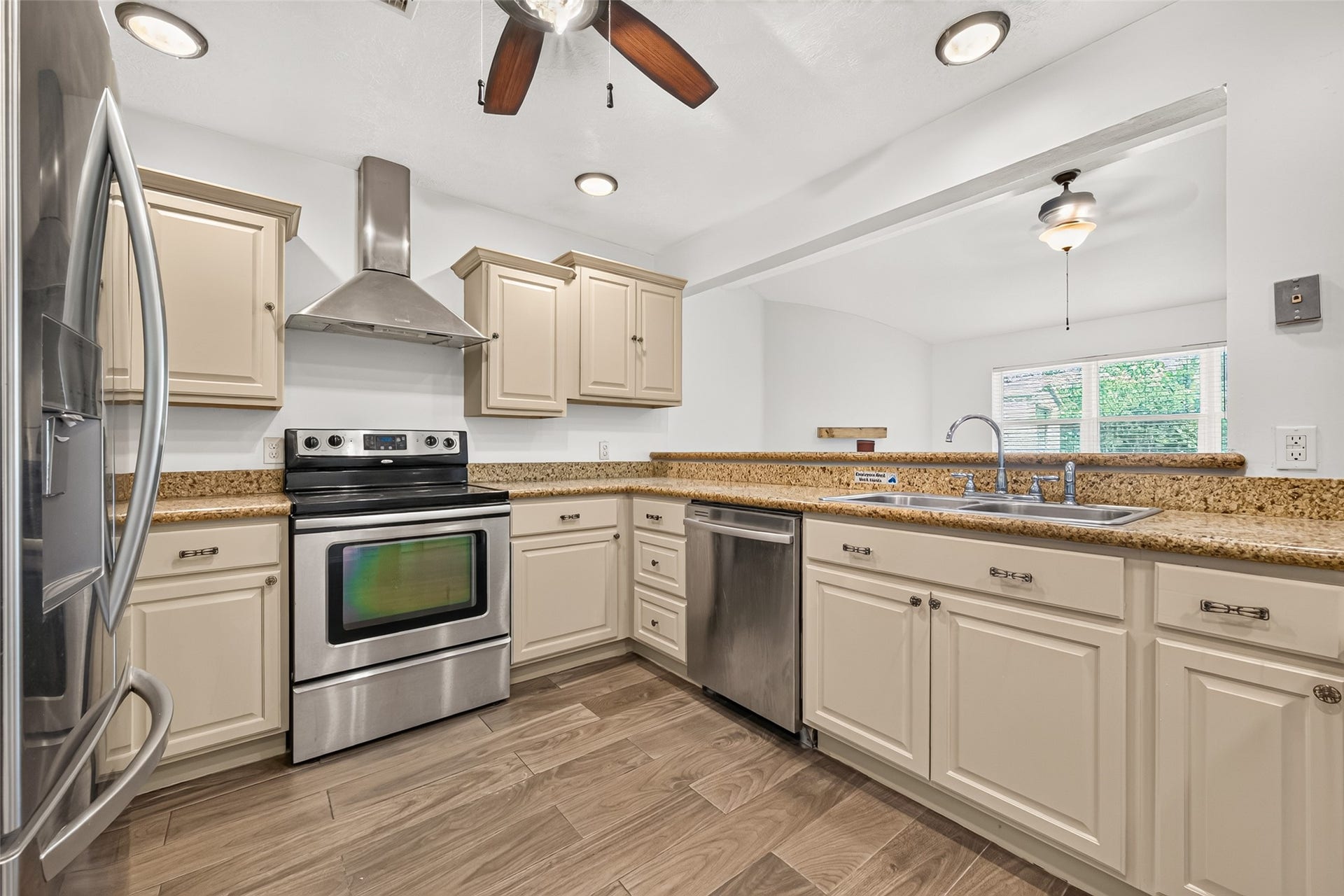 1002 Kenforest Drive, Missouri City, TX 77489 1002 Kenforest Drive, Missouri City, TX 77489