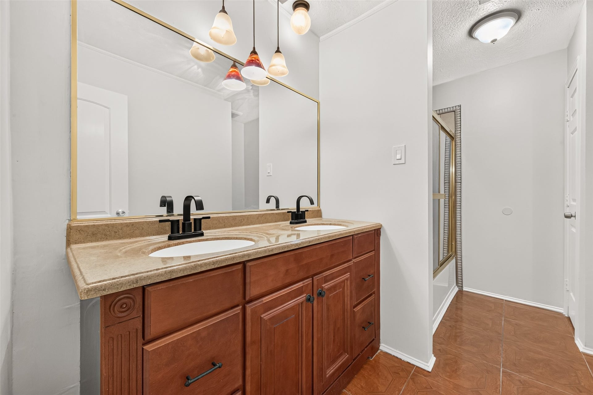 1002 Kenforest Drive, Missouri City, TX 77489 1002 Kenforest Drive, Missouri City, TX 77489