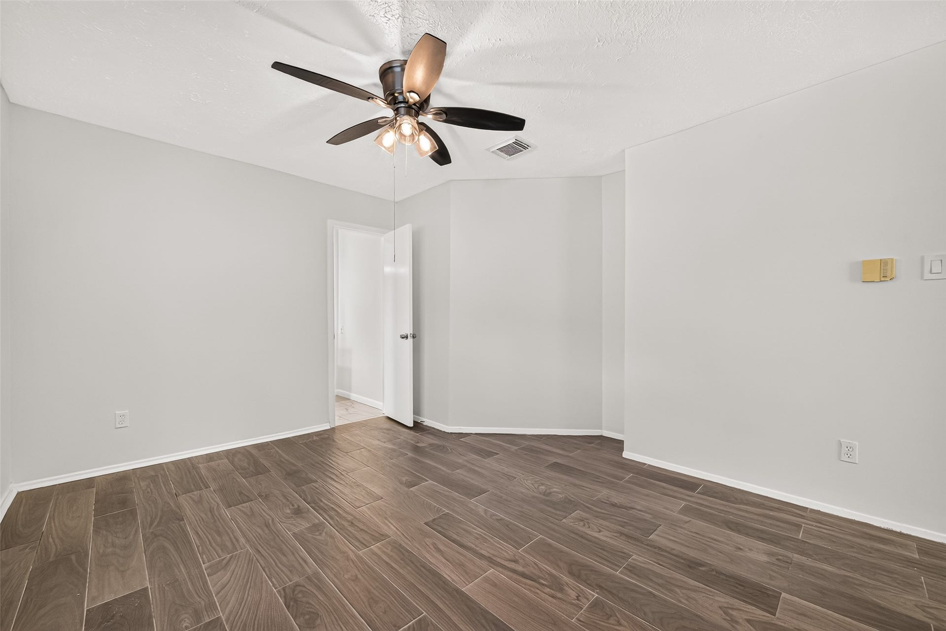 1002 Kenforest Drive, Missouri City, TX 77489 1002 Kenforest Drive, Missouri City, TX 77489