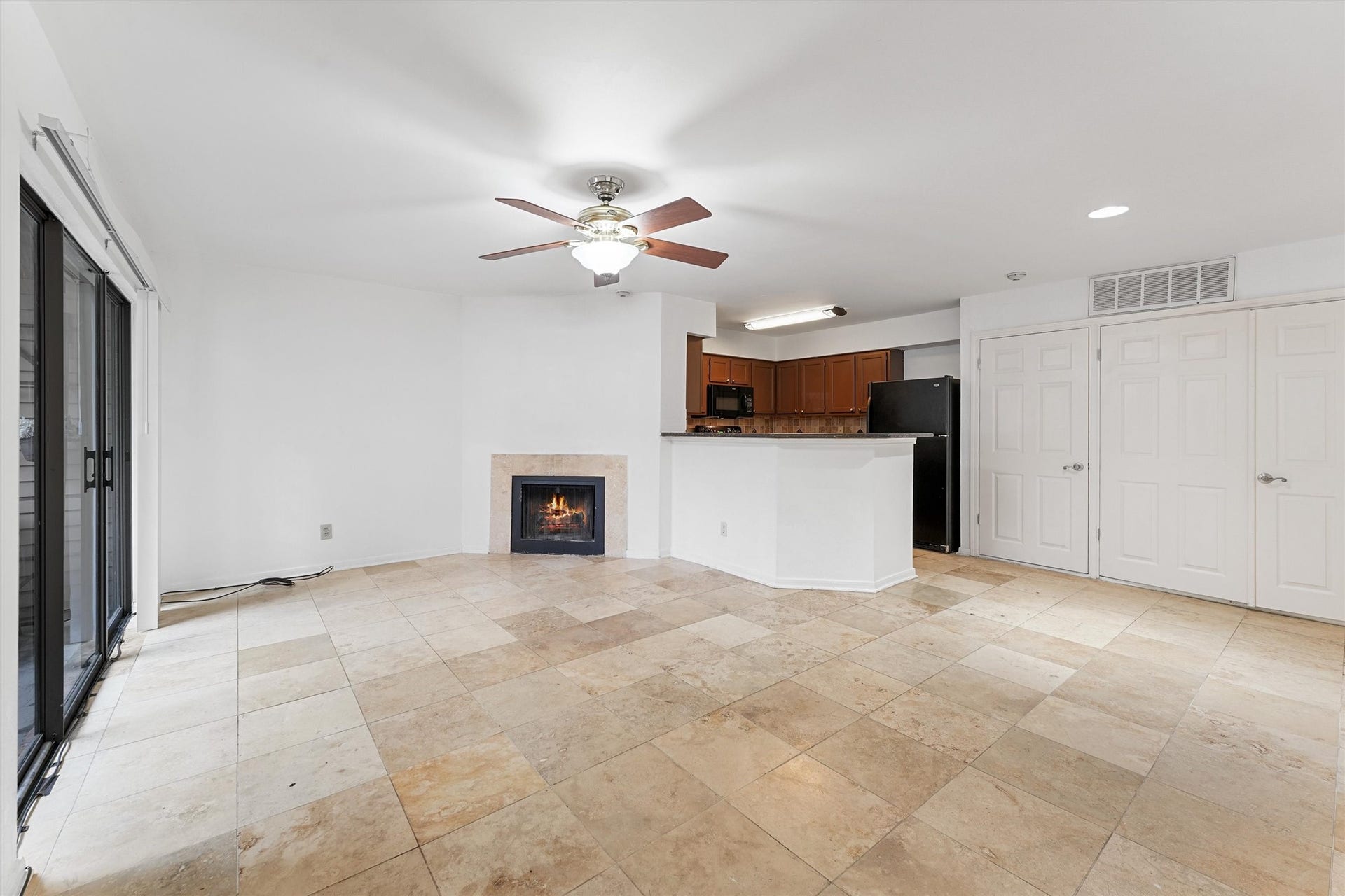 2300 Old Spanish Trail, #1010, Houston, TX 77054 2300 Old Spanish Trail, #1010, Houston, TX 77054