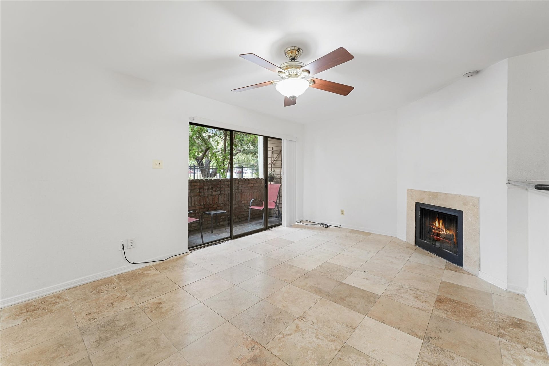 2300 Old Spanish Trail, #1010, Houston, TX 77054 2300 Old Spanish Trail, #1010, Houston, TX 77054