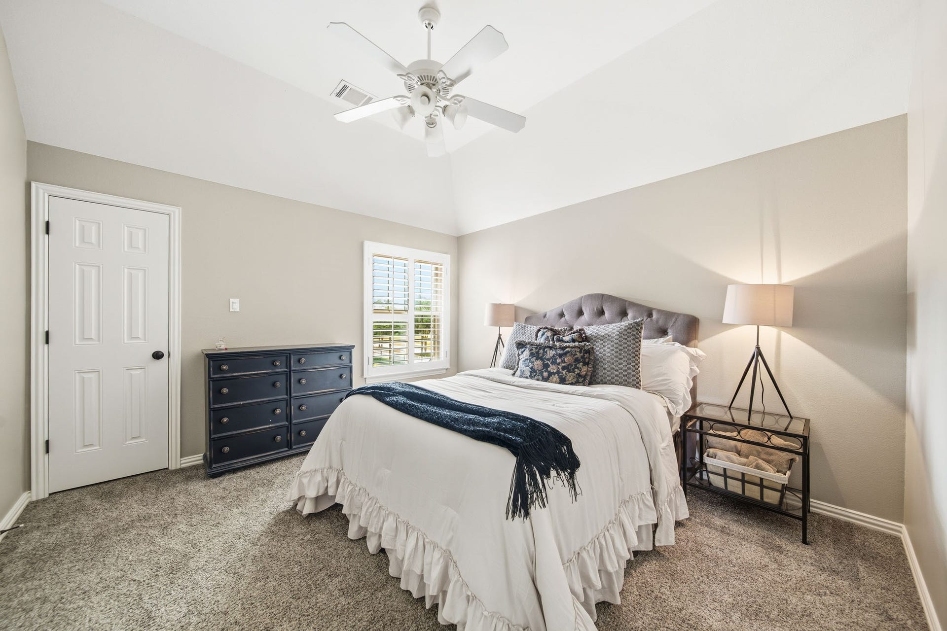 18 Waters Lake Boulevard, Missouri City, TX 77459 18 Waters Lake Boulevard, Missouri City, TX 77459