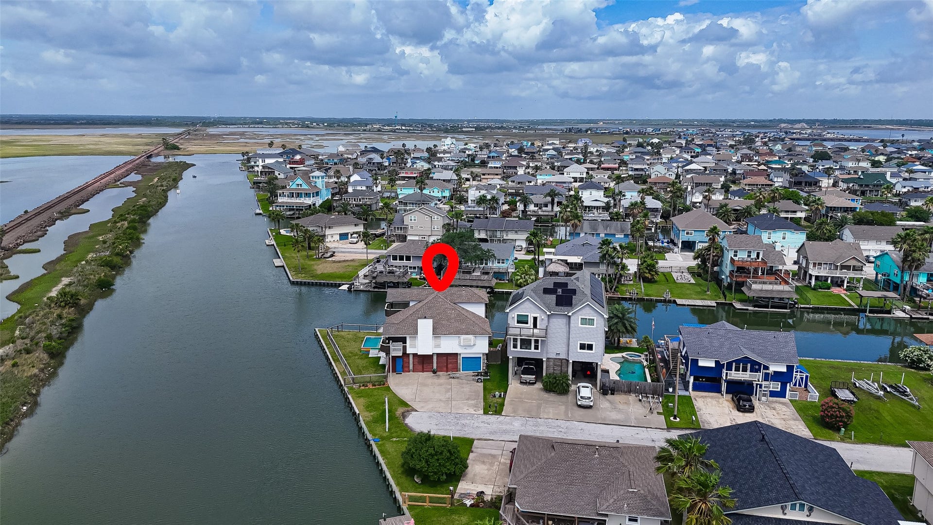 925 Bonita Street, Bayou Vista, TX 77563 925 Bonita Street, Bayou Vista, TX 77563