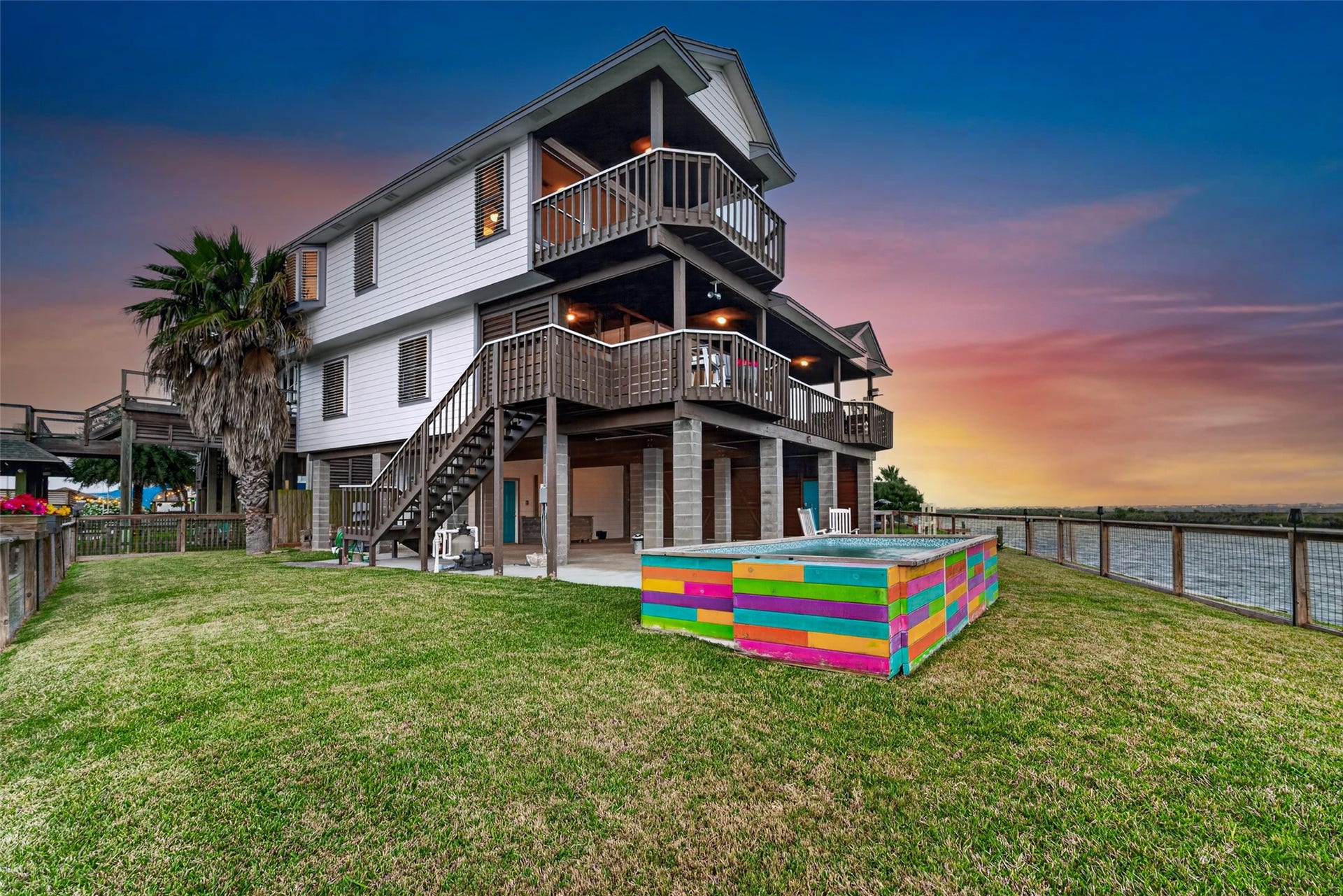 925 Bonita Street, Bayou Vista, TX 77563 925 Bonita Street, Bayou Vista, TX 77563