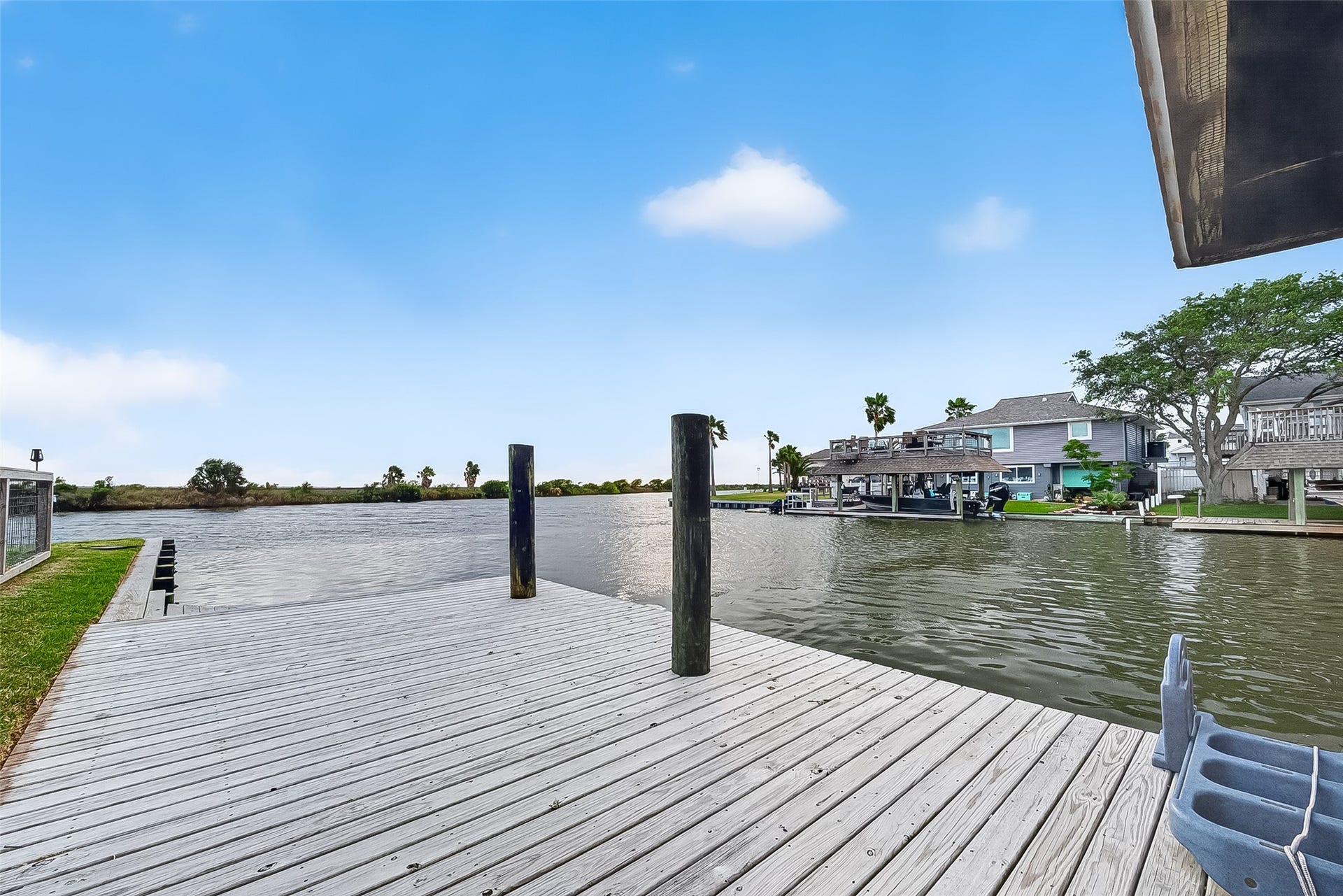 925 Bonita Street, Bayou Vista, TX 77563 Fantastic fishing from your dock!
